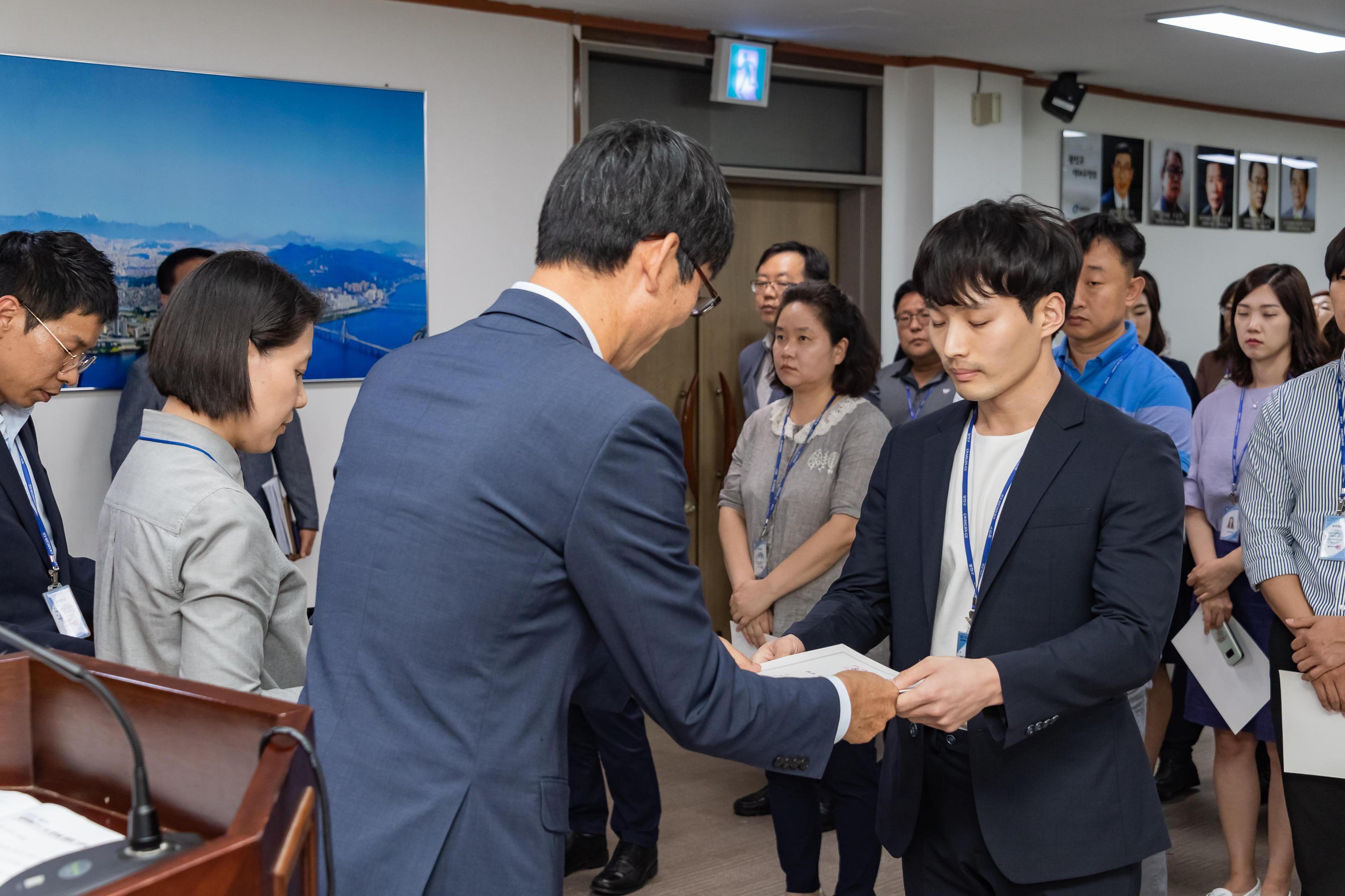 20190626-2019년 하반기 정기인사 발령장 수여식 20190626-85617_S_195833.jpg