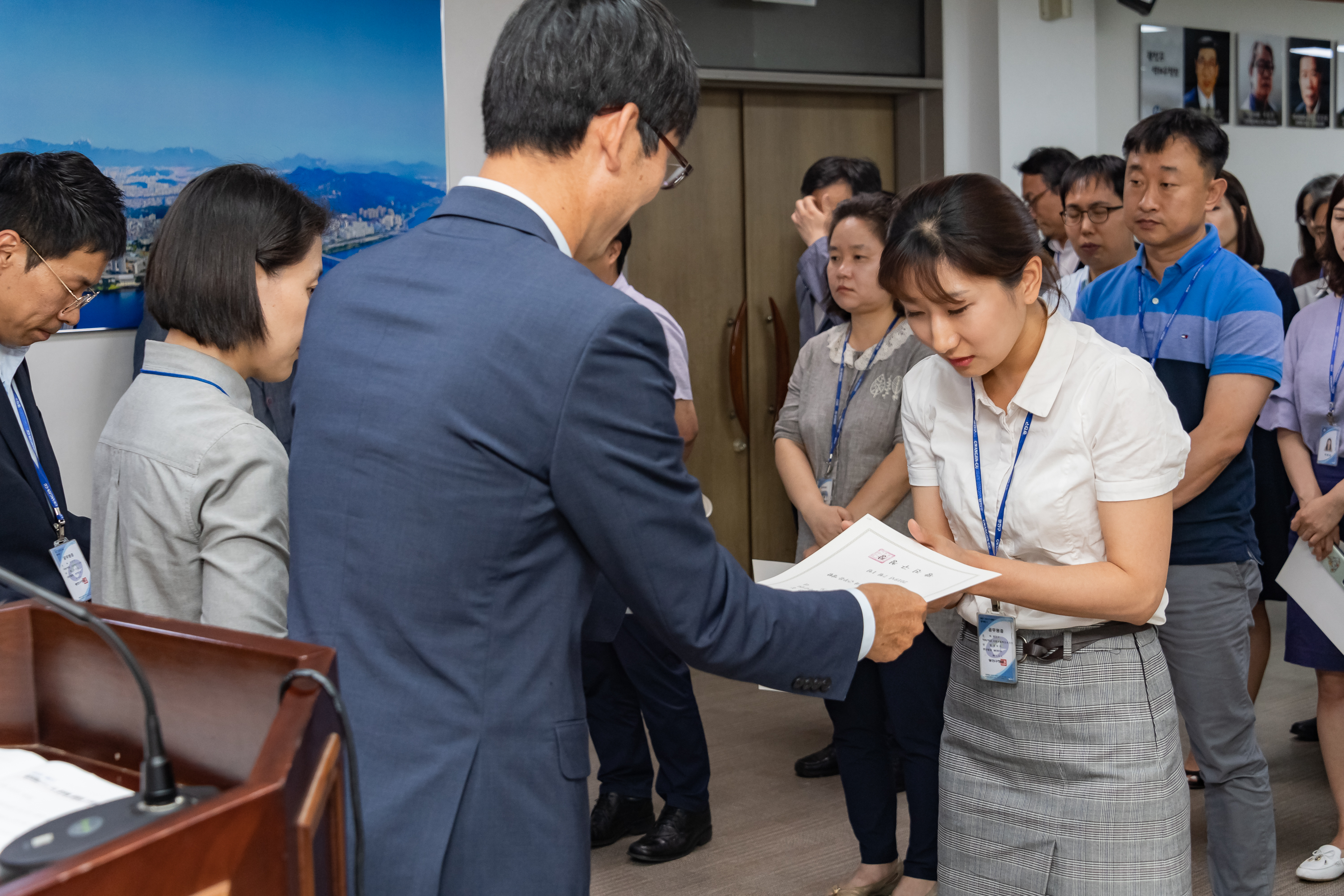 20190626-2019년 하반기 정기인사 발령장 수여식 20190626-85666_S_195840.jpg