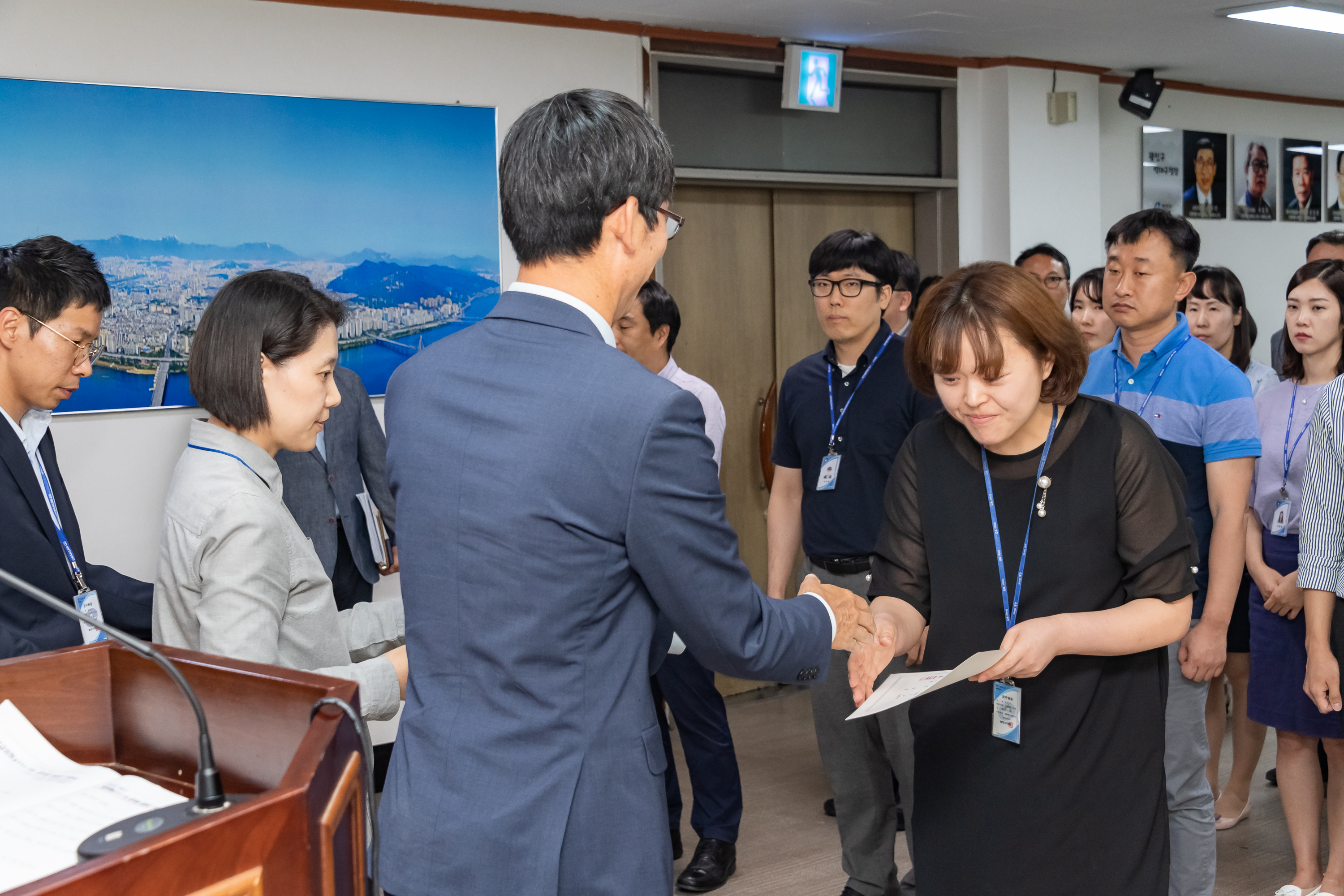 20190626-2019년 하반기 정기인사 발령장 수여식 20190626-85072_S_195714.jpg