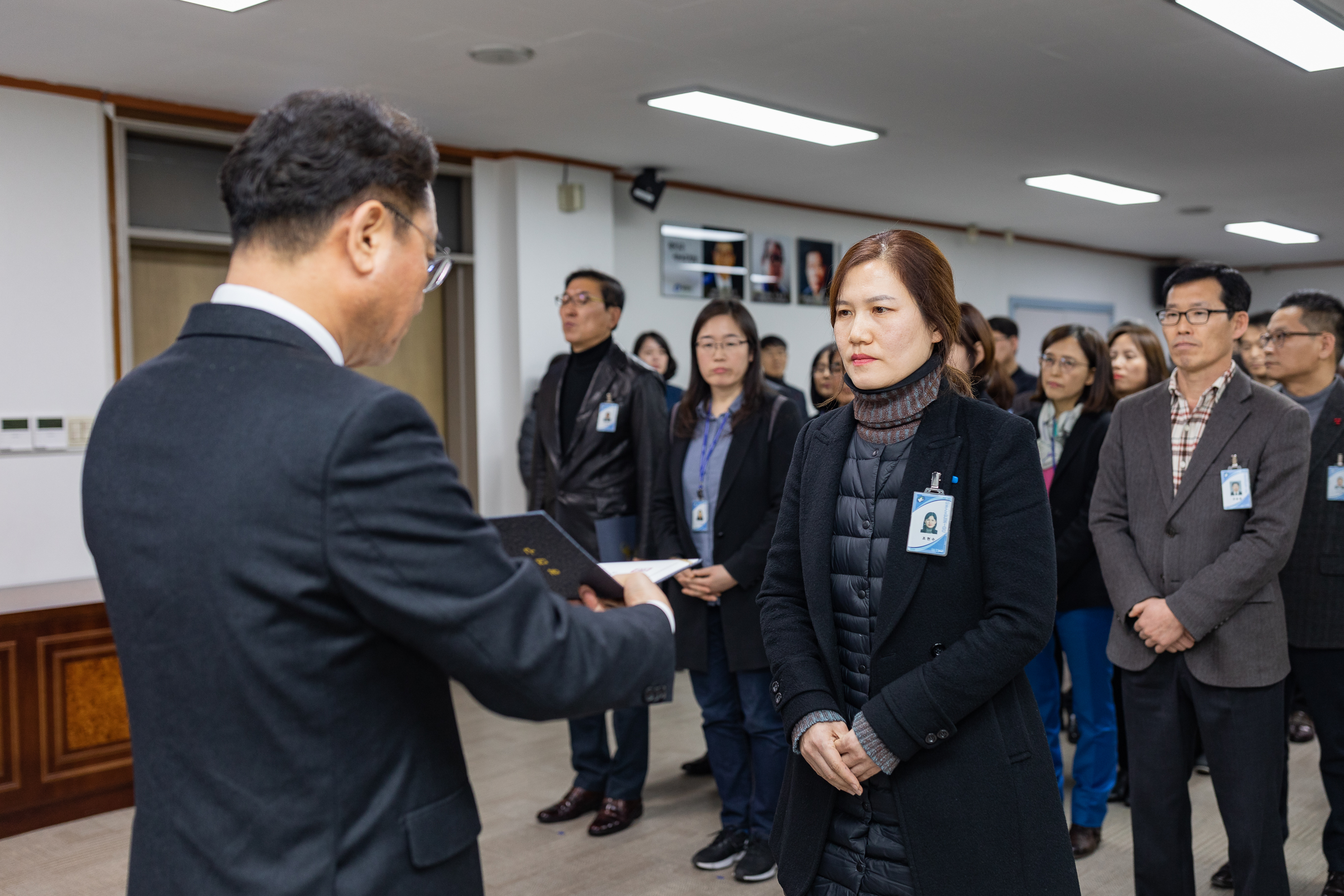 20190104-6급이상 공무원 보직임용 발령장 수여 IB5_9179_S.jpg