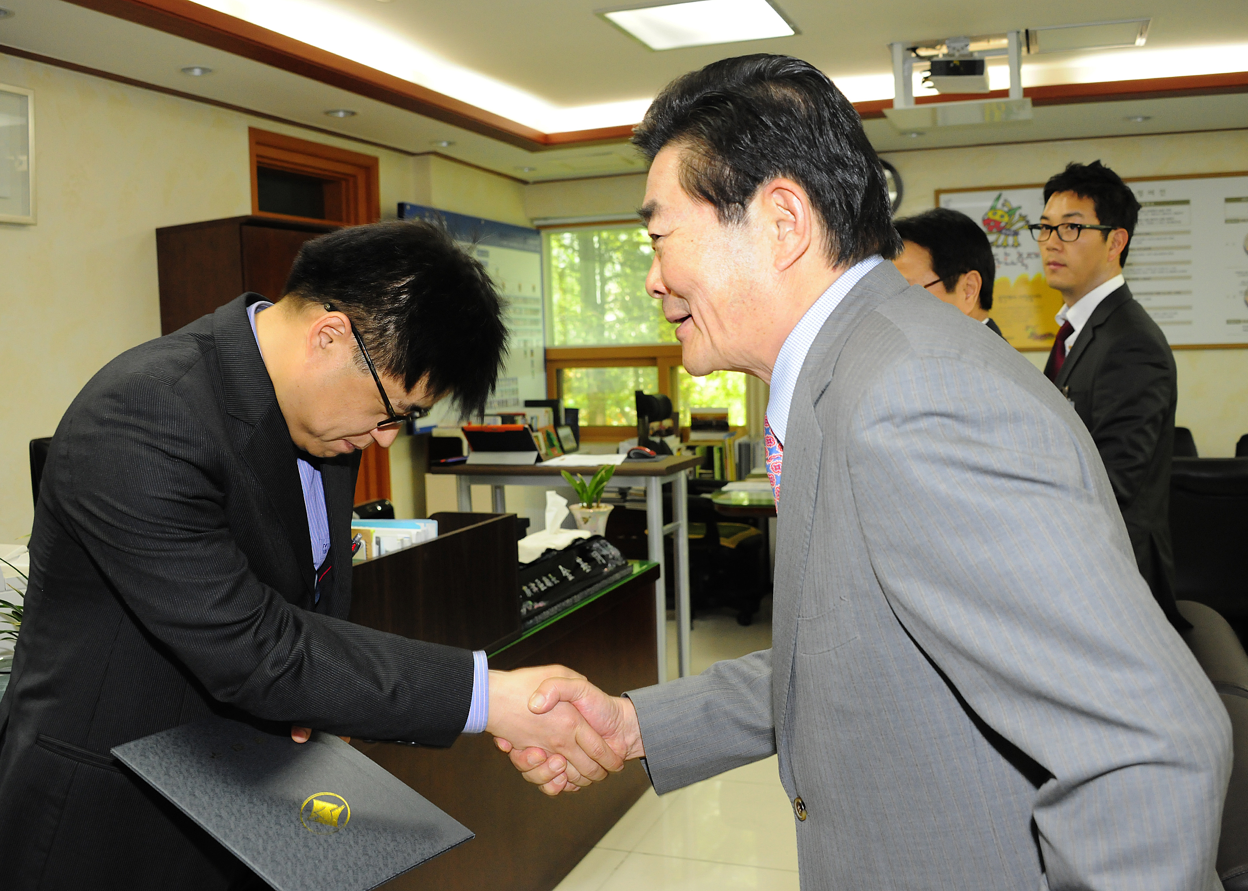 20120426-광진구 건축위원회 신규위원 위촉식 52720.JPG