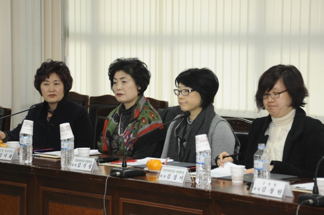 20140121-광진구 여성위원회 위촉장 수여 및 회의 95788.JPG