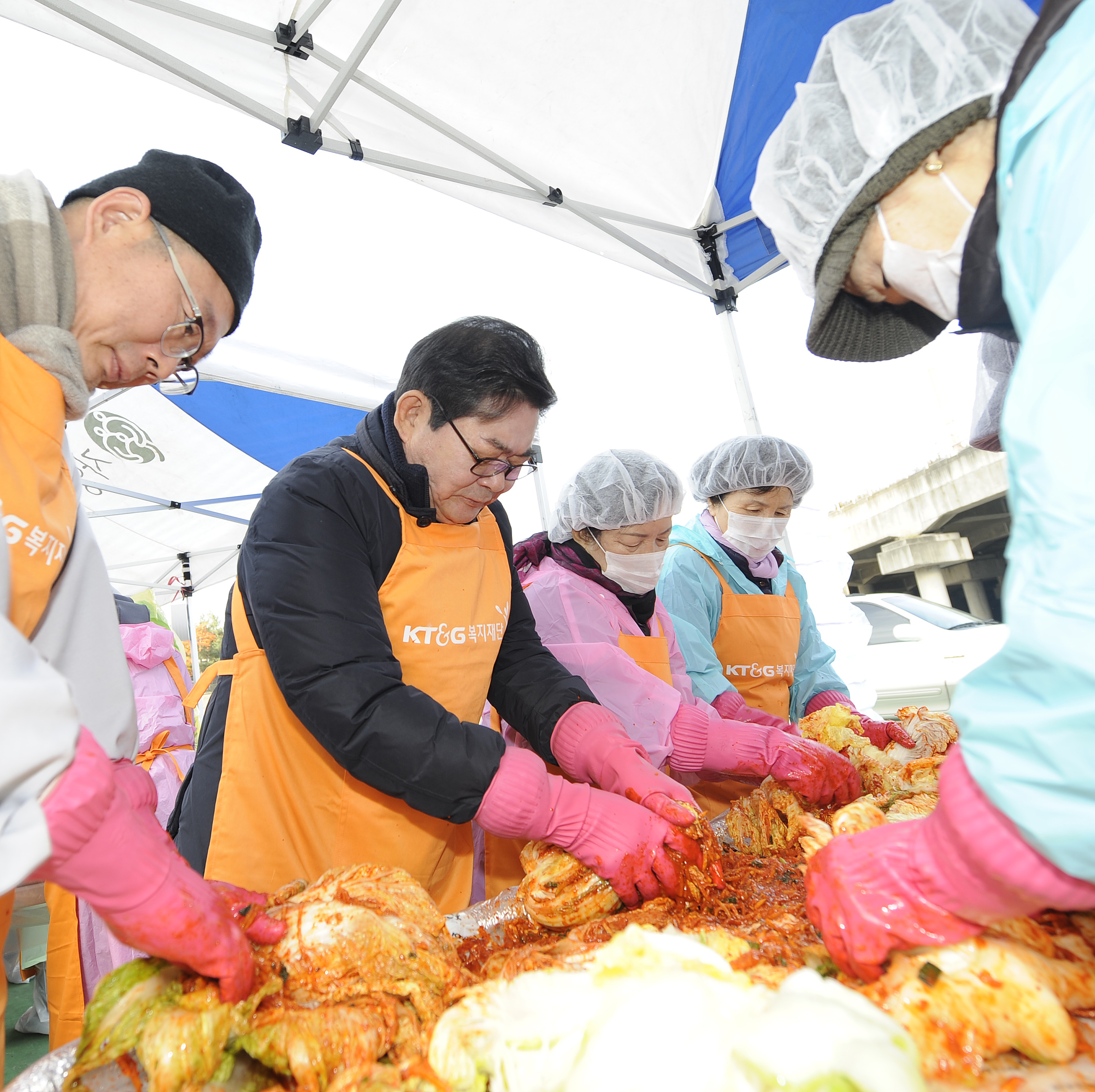 20161116-복지재단과 함께하는 사랑의 김장 나눔 릴레이 147559.JPG