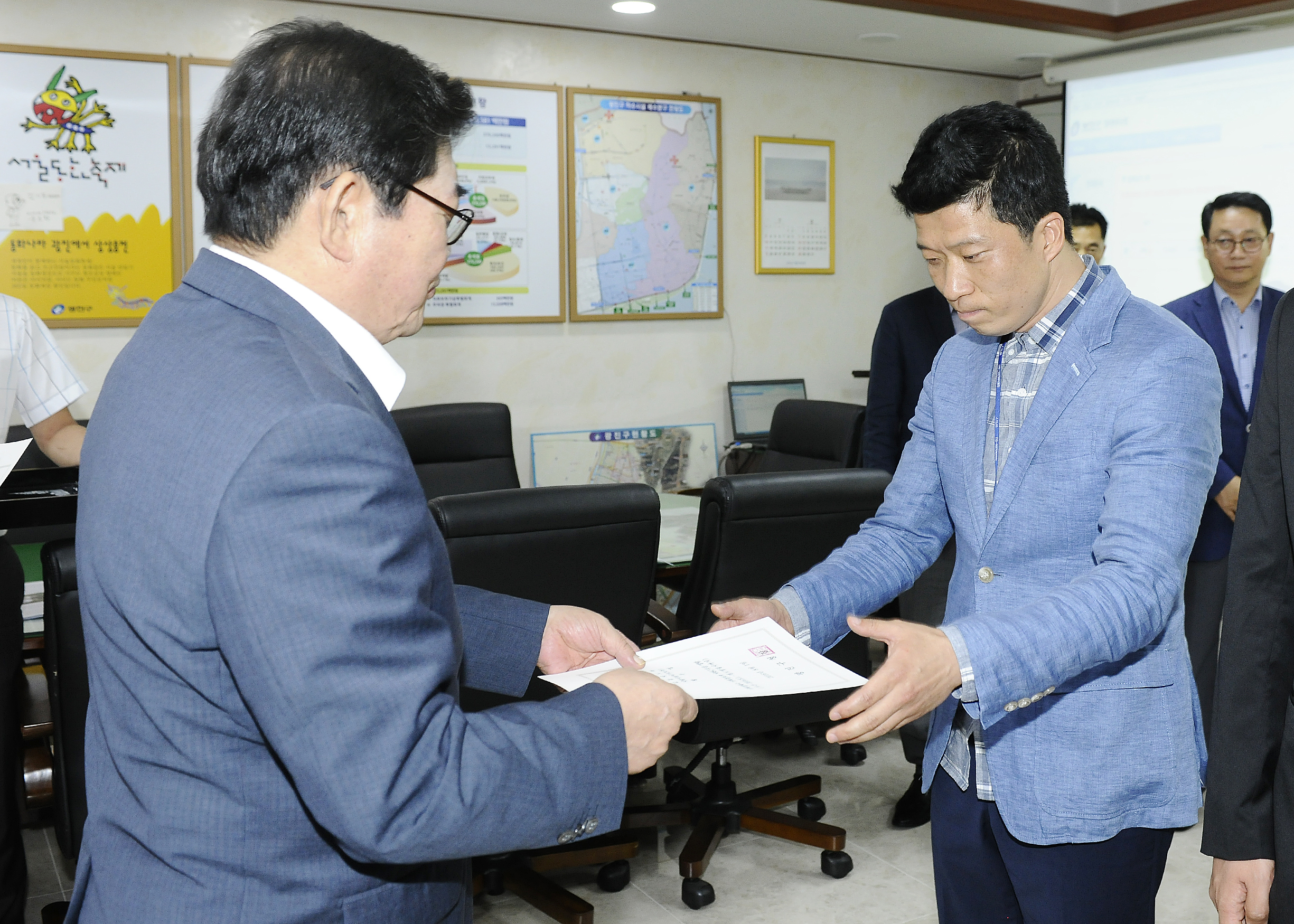 20160729-신규임용 발령장 수여 141190.JPG