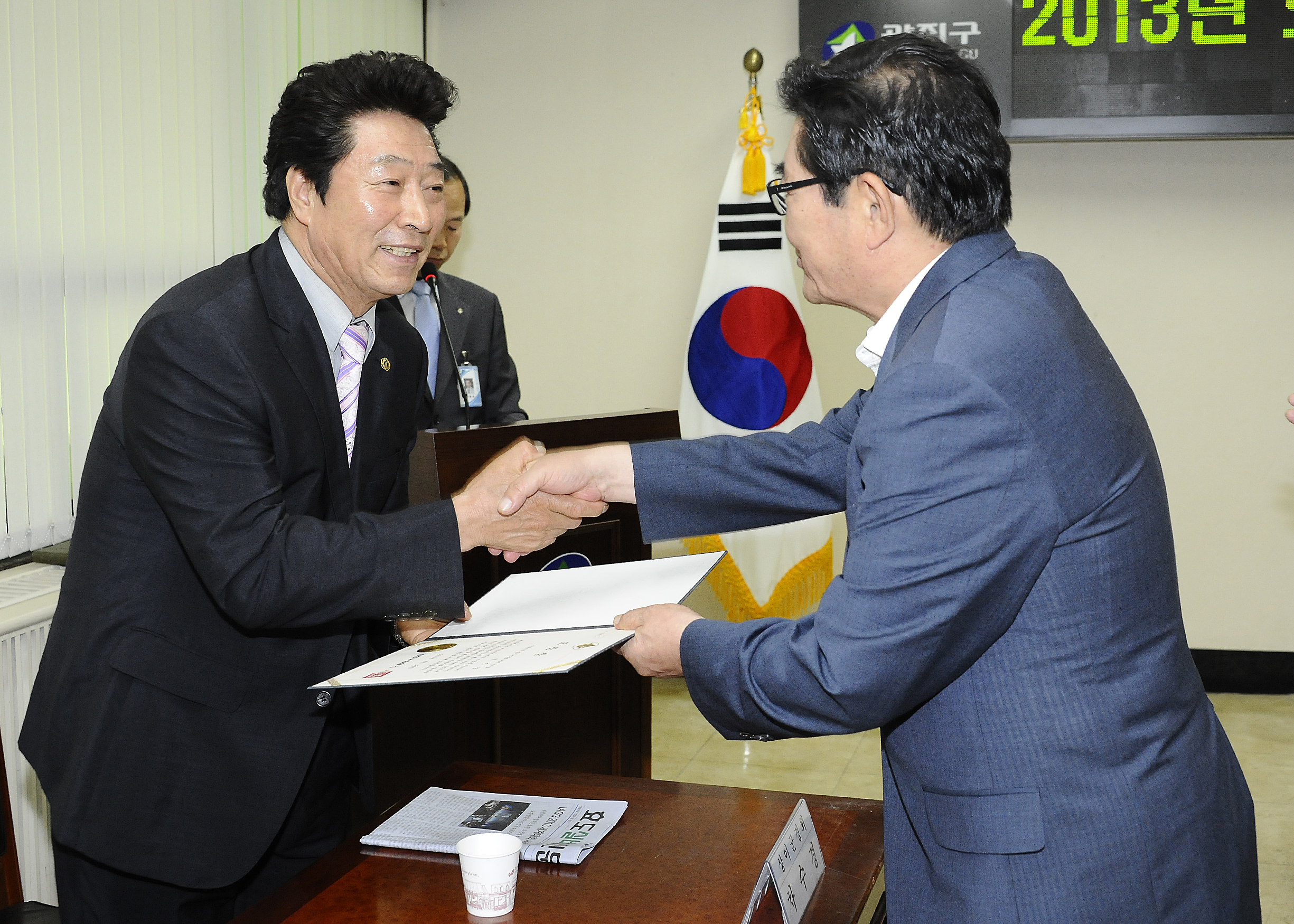 20130626-모범 국가유공자 표창 수여식 81204.JPG