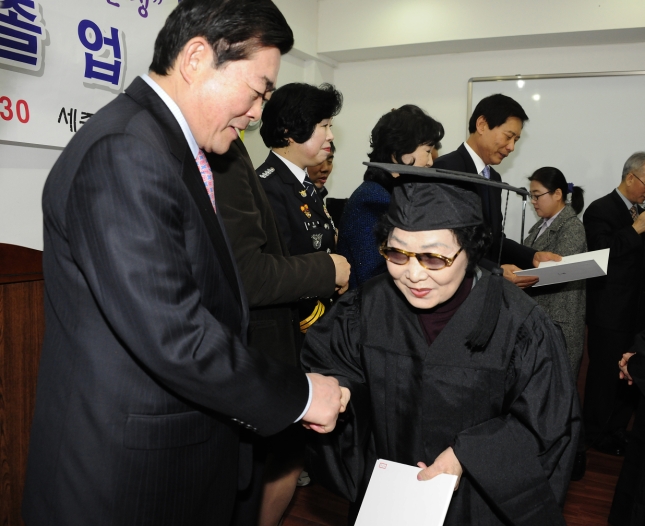20120222-세종한글교육센터 졸업식 50186.JPG