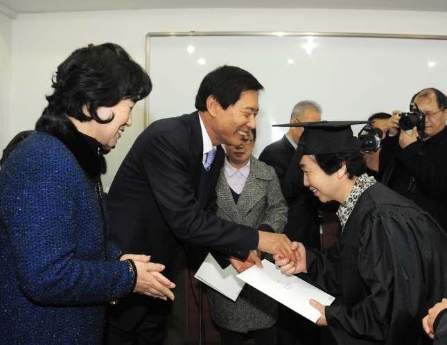 20120222-세종한글교육센터 졸업식 50187.JPG