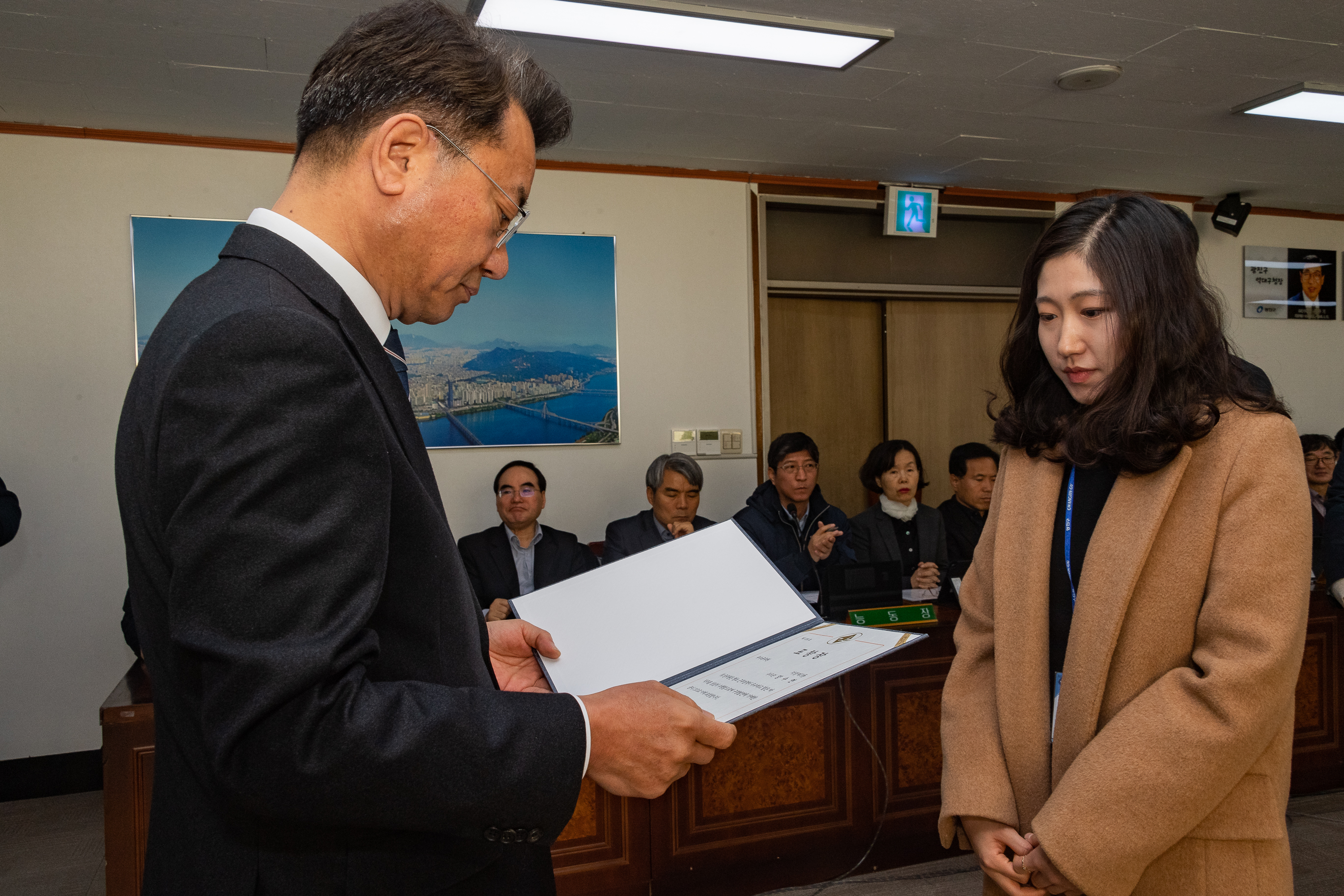 20181122-간부회의 우수공무원 179275.jpg