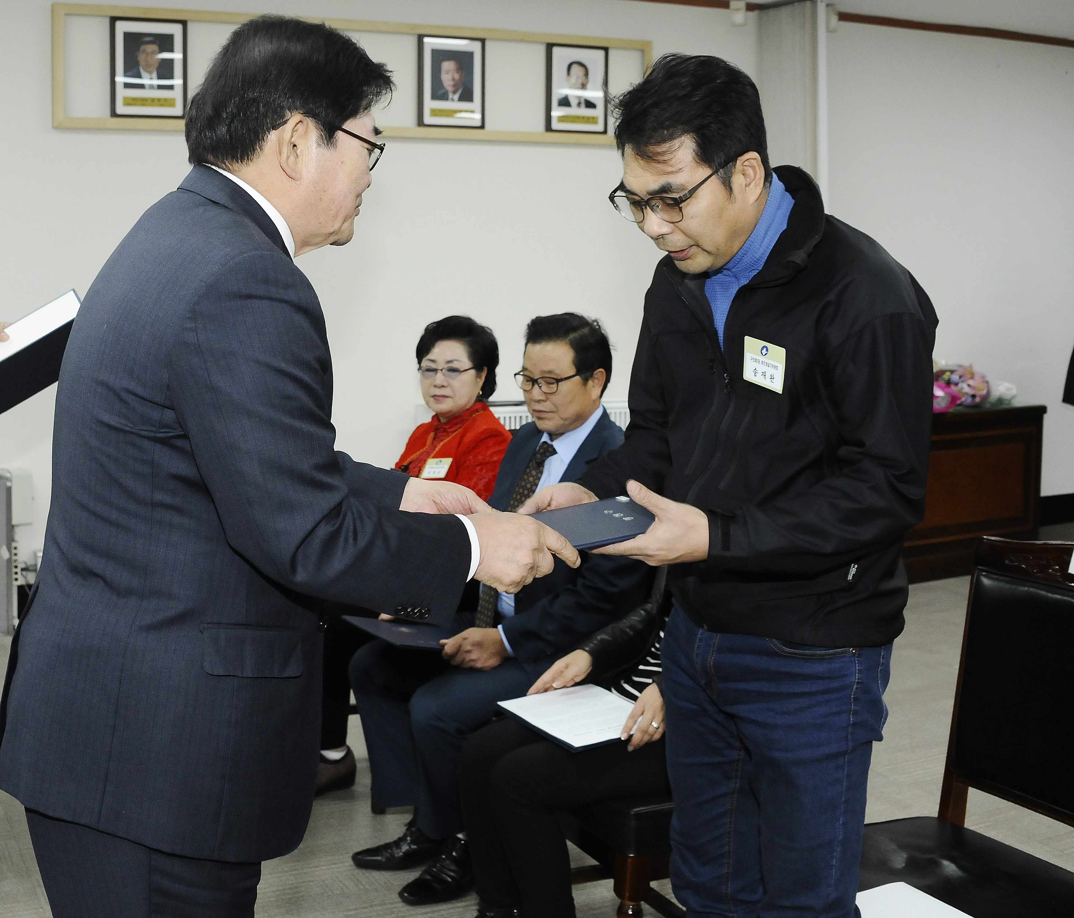 20151029-10월 정기구민표창 127659.JPG