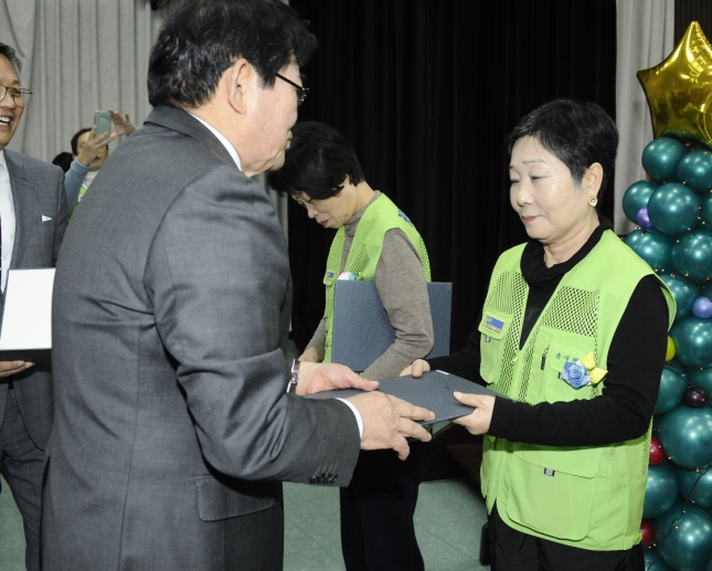 20151216-2015 자원봉사자의 날 기념 행사 개최 2차 130608.JPG