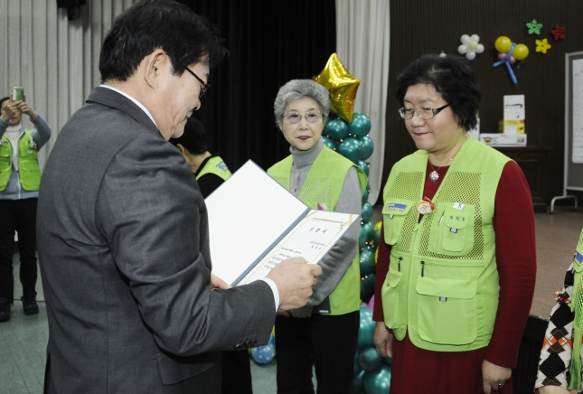 20151216-2015 자원봉사자의 날 기념 행사 개최 2차 130613.JPG