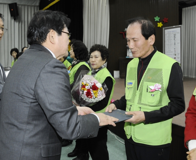 20151216-2015 자원봉사자의 날 기념 행사 개최 2차 130628.JPG