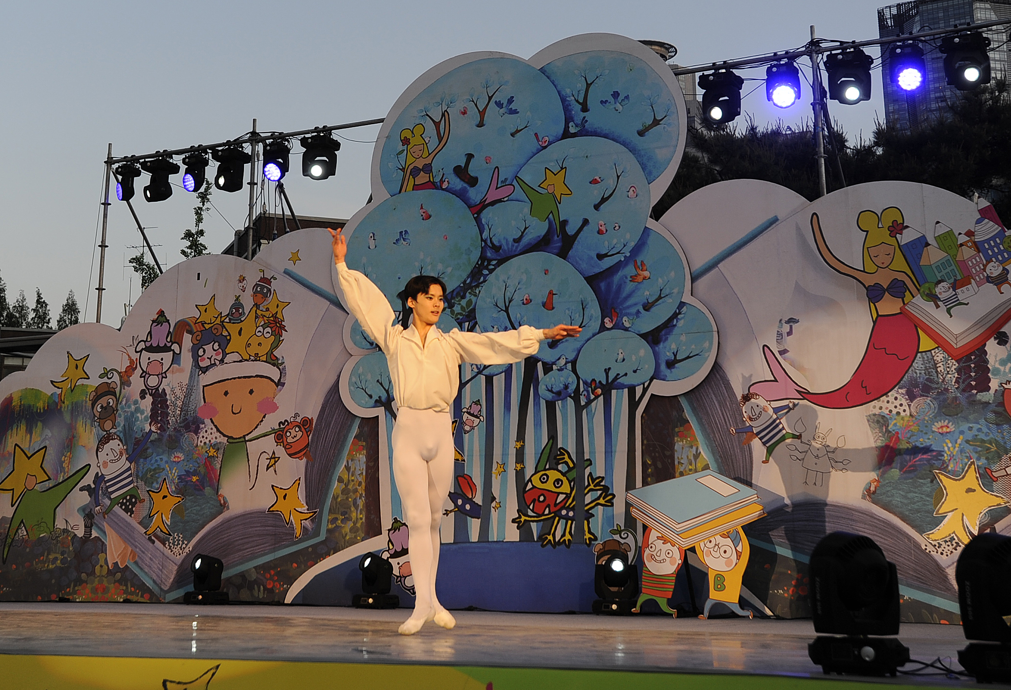 20150504-제4회 서울동화축제 전야제 117485.JPG
