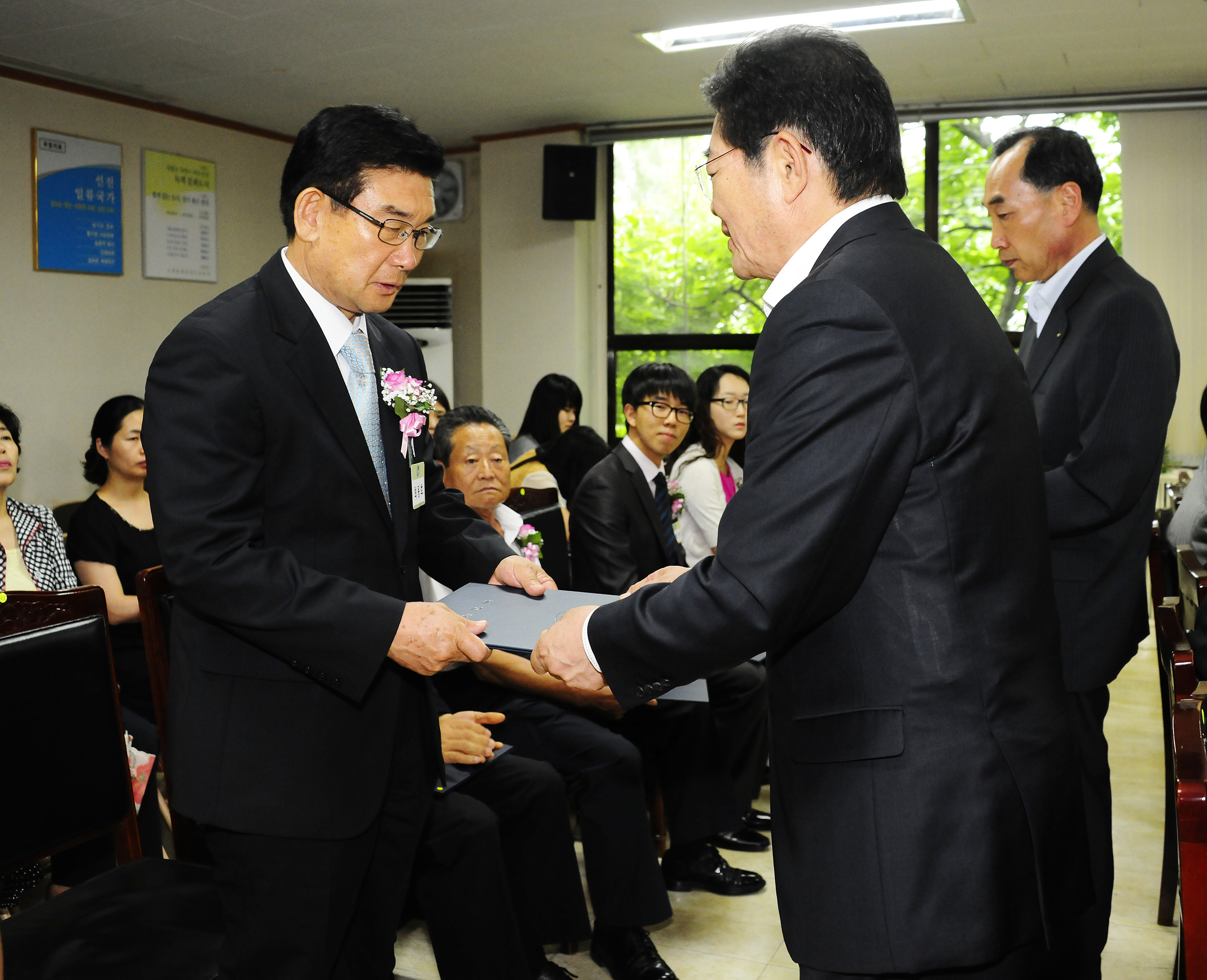 20120629-6월 정기구민표창 57285.JPG