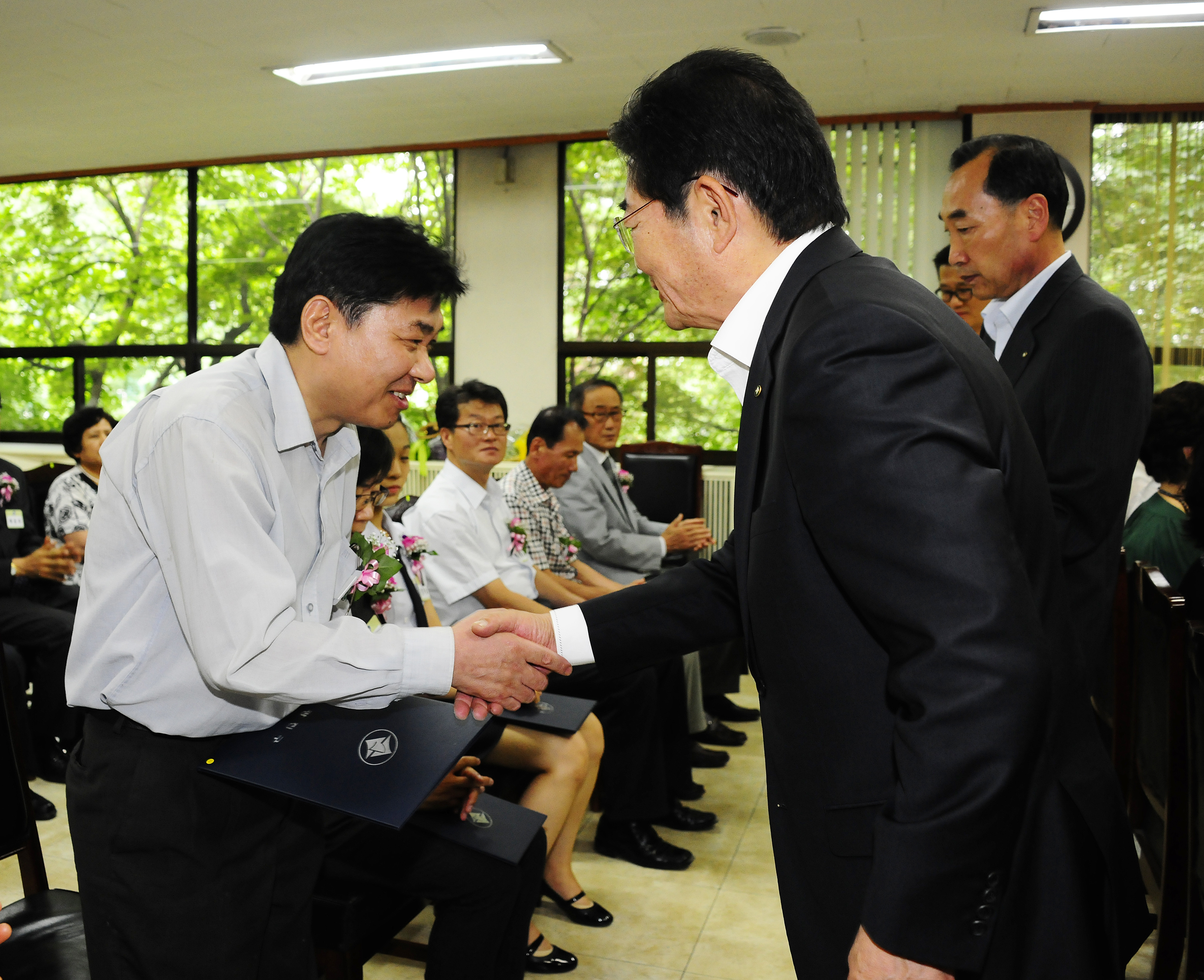 20120629-6월 정기구민표창 57199.JPG
