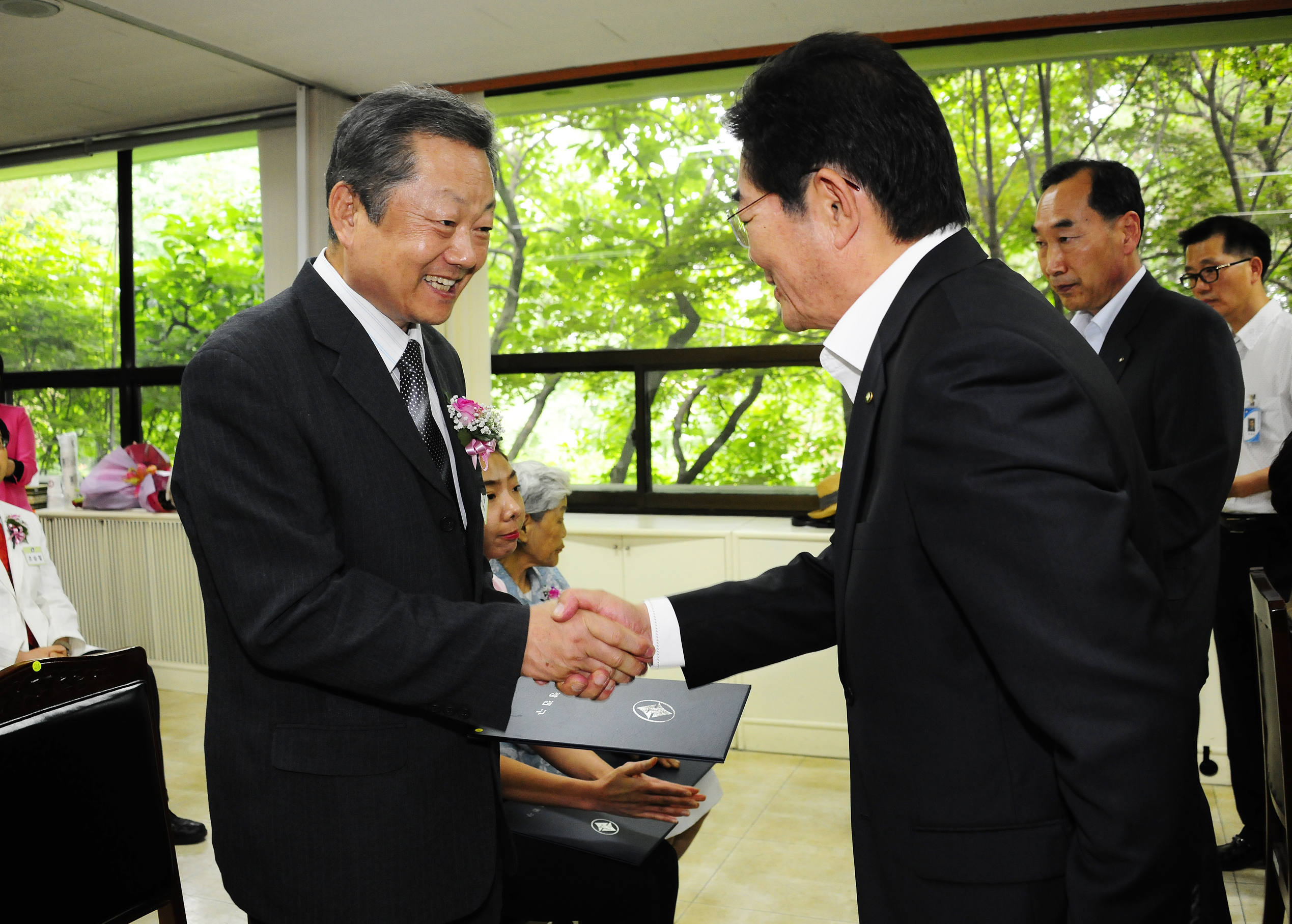 20120629-6월 정기구민표창 57234.JPG