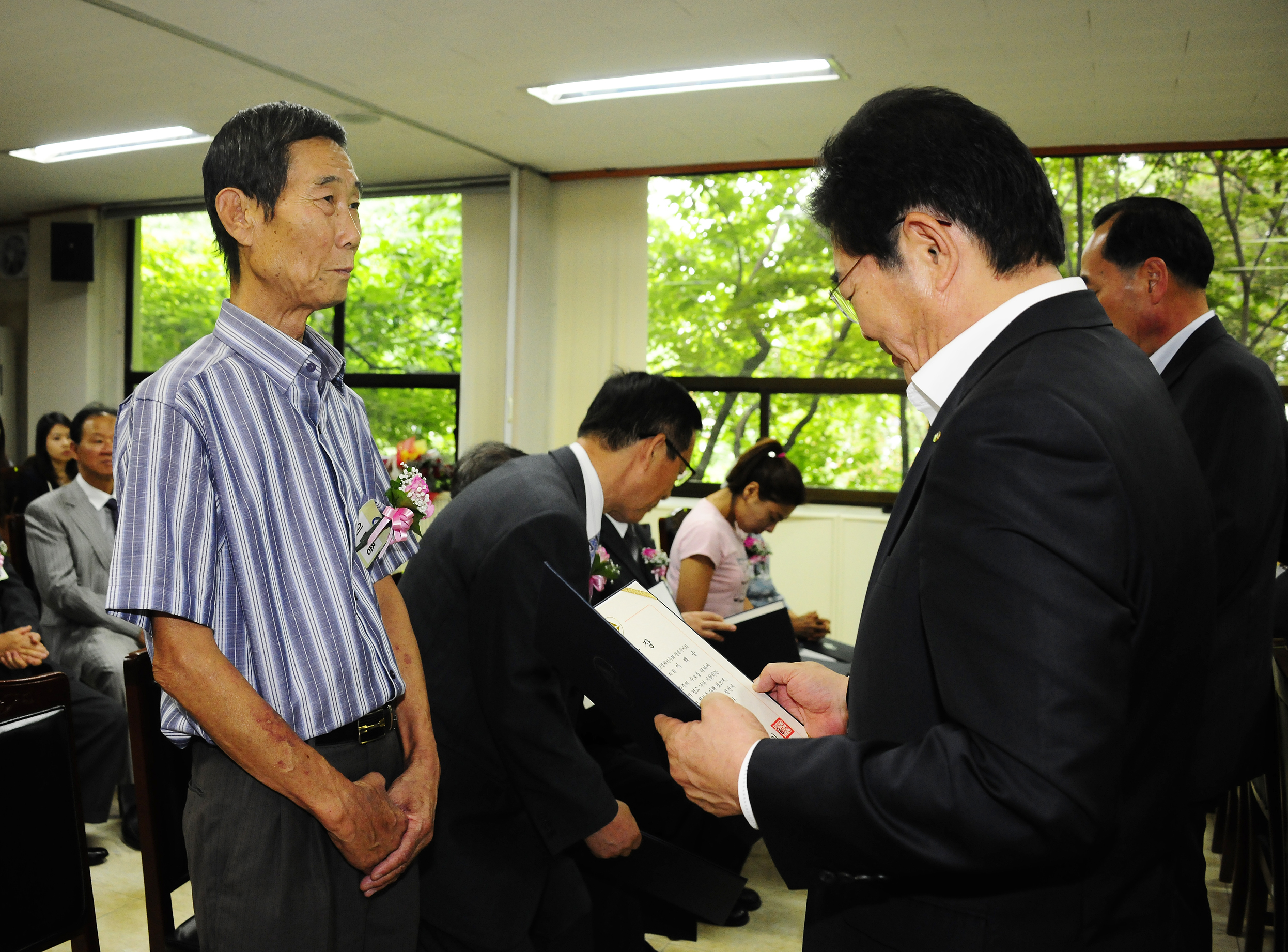 20120629-6월 정기구민표창 57241.JPG