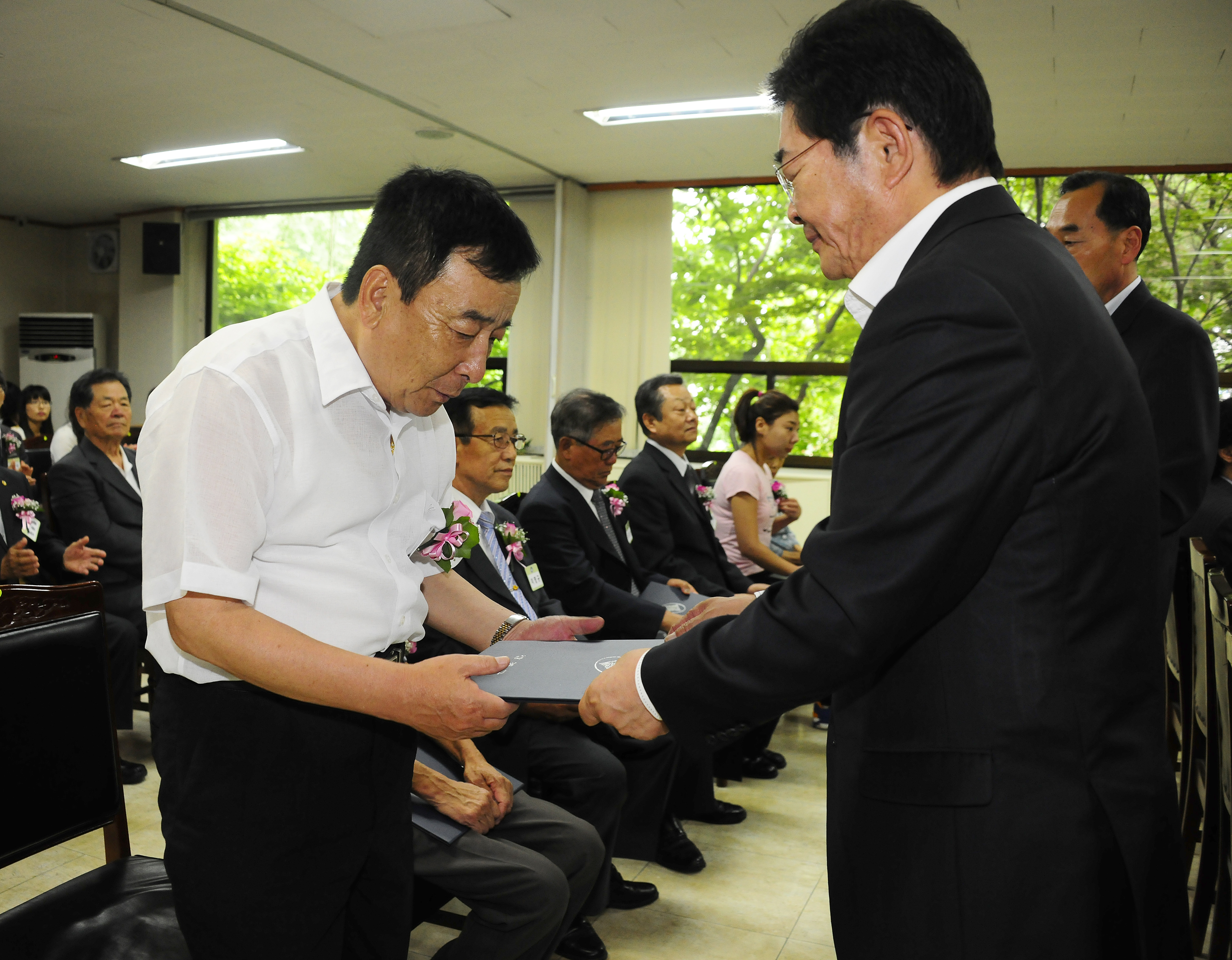 20120629-6월 정기구민표창 57245.JPG
