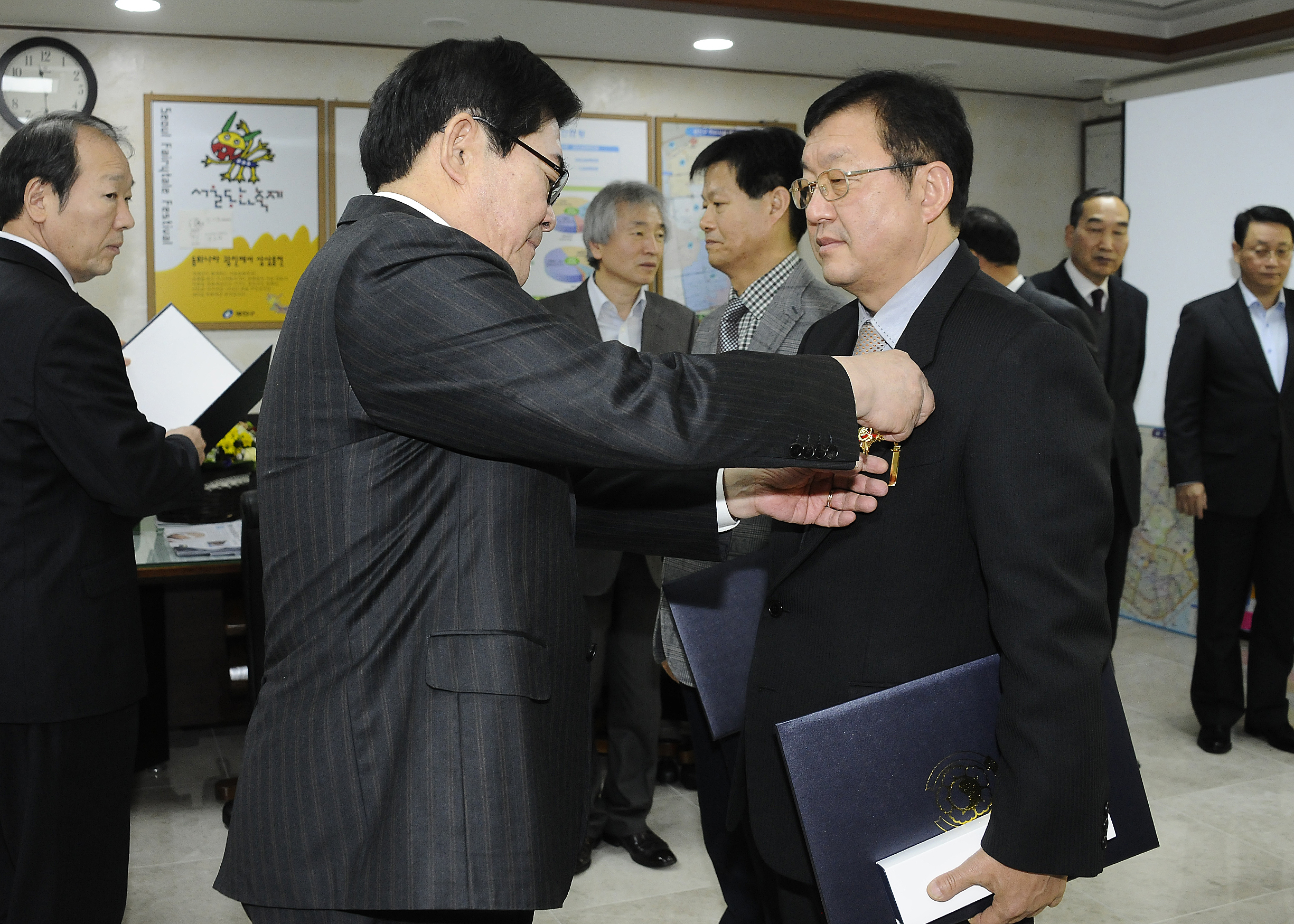 20141229-2014년 하반기 퇴직공무원 정부포상전수 111304.JPG