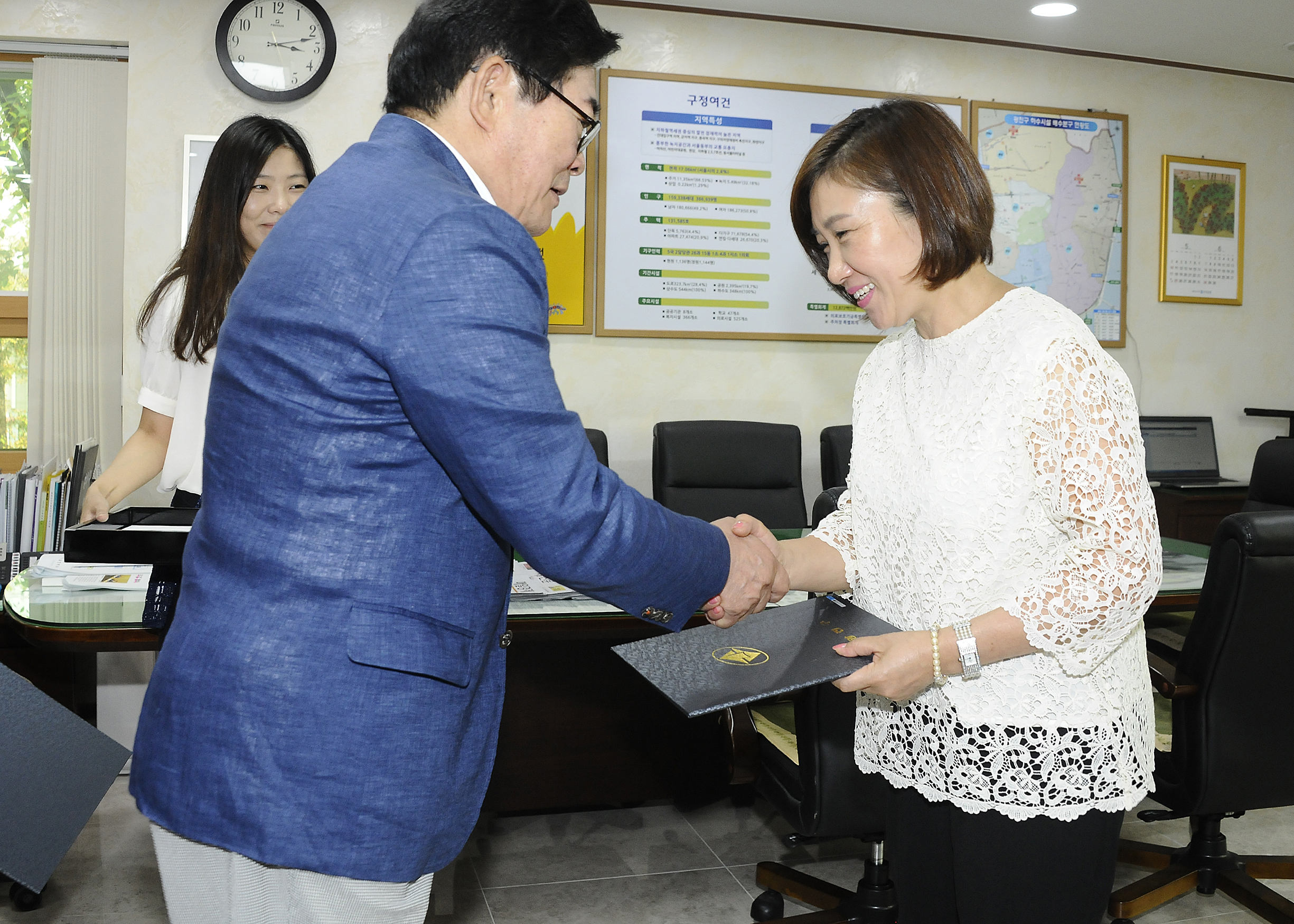 20150623-광진구 작은도서관 명예관장 위촉식 120948.JPG