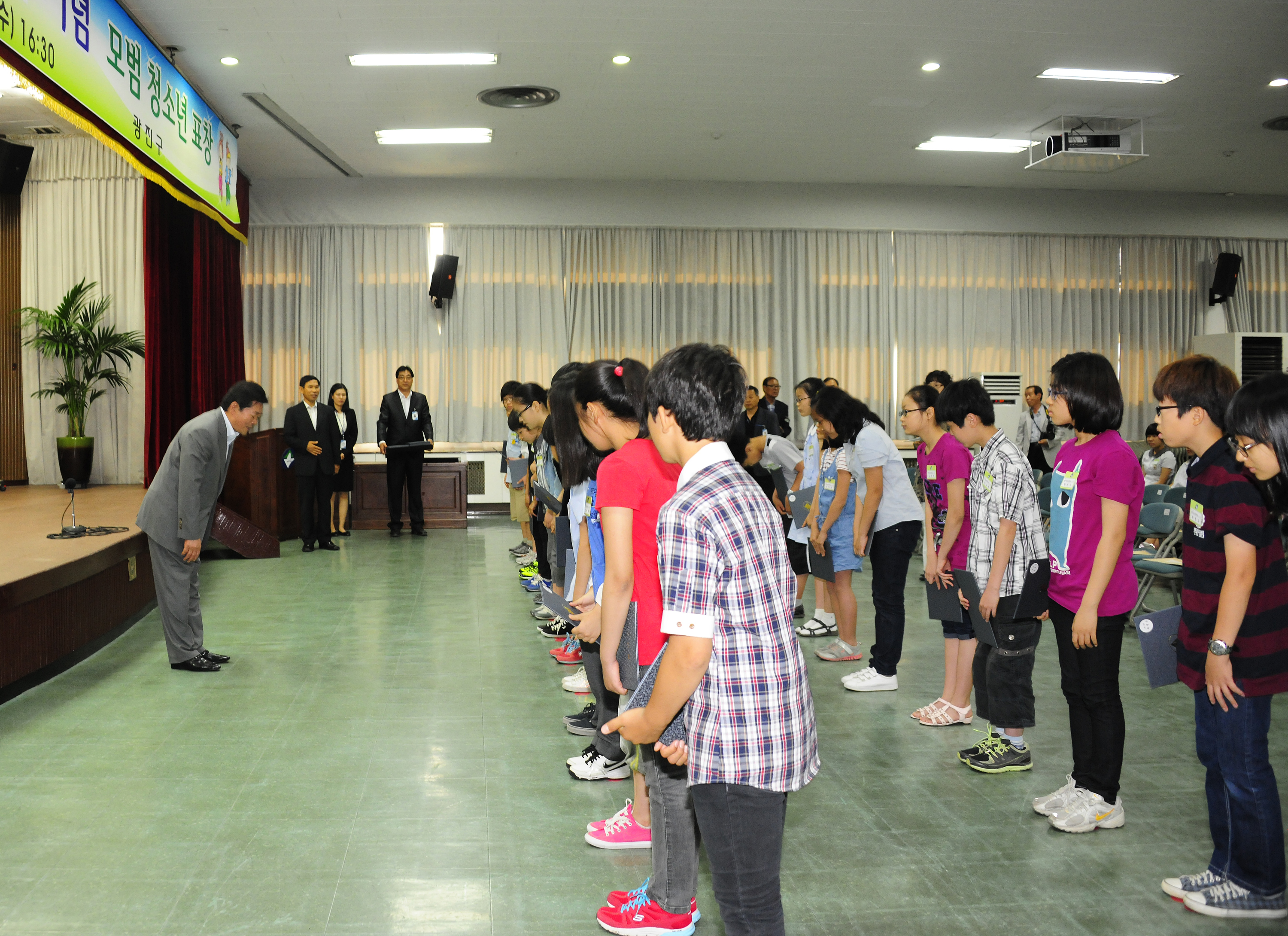 20120523-2012년 모범 어린이 및 청소년 표창 54791.JPG