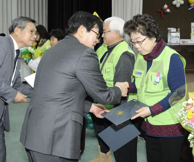 20151216-2015 자원봉사자의 날 기념 행사 개최 4차 130809.JPG