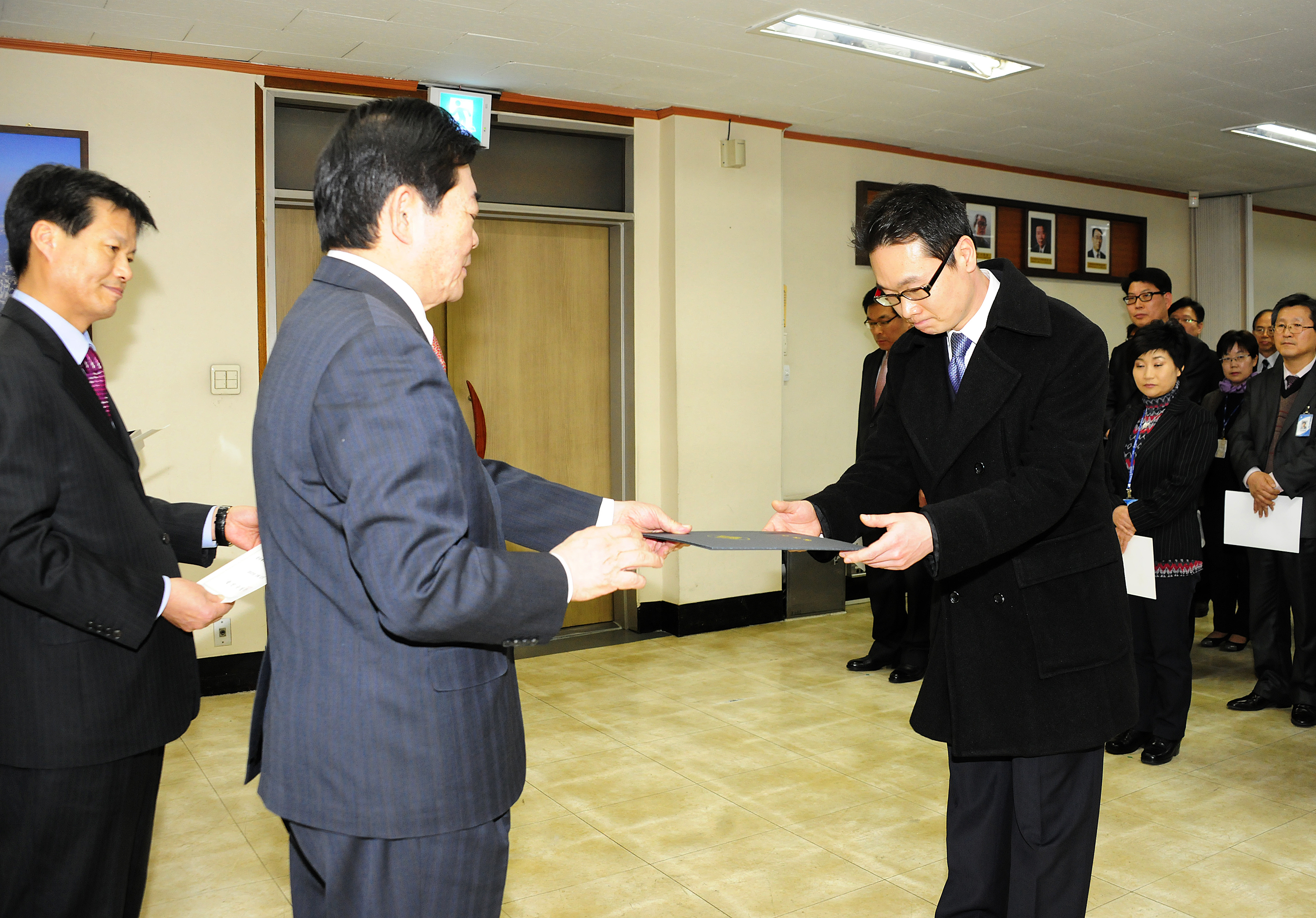 20120312-6급이하공무원 전입 및 승진 전보 발령 50816.JPG