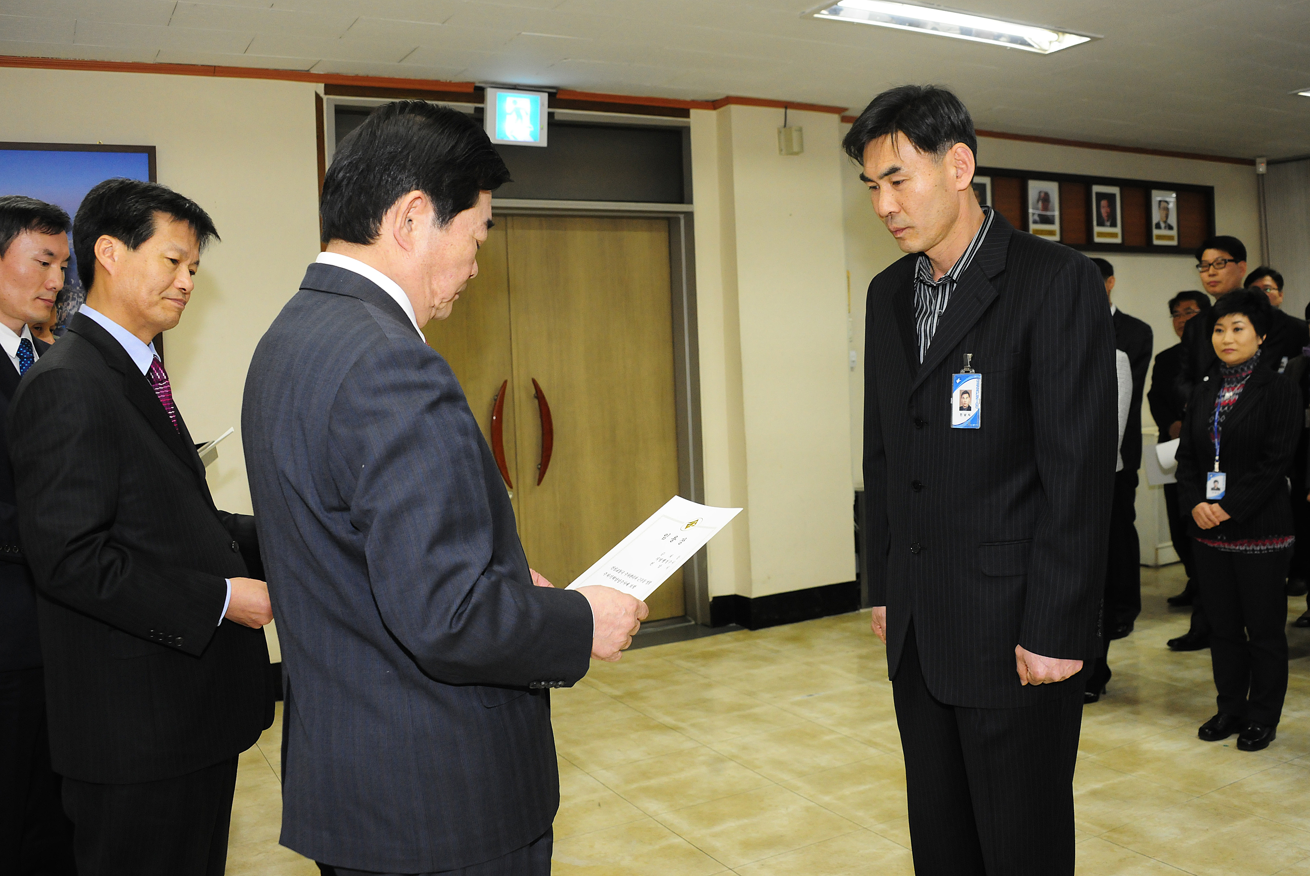 20120312-6급이하공무원 전입 및 승진 전보 발령 50716.JPG