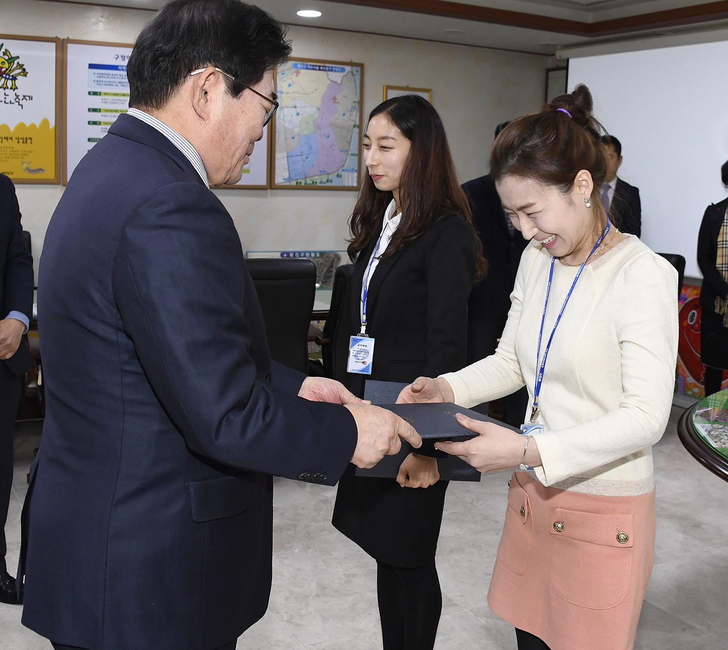 20171201-신규임용 임명장 수여 165600.jpg