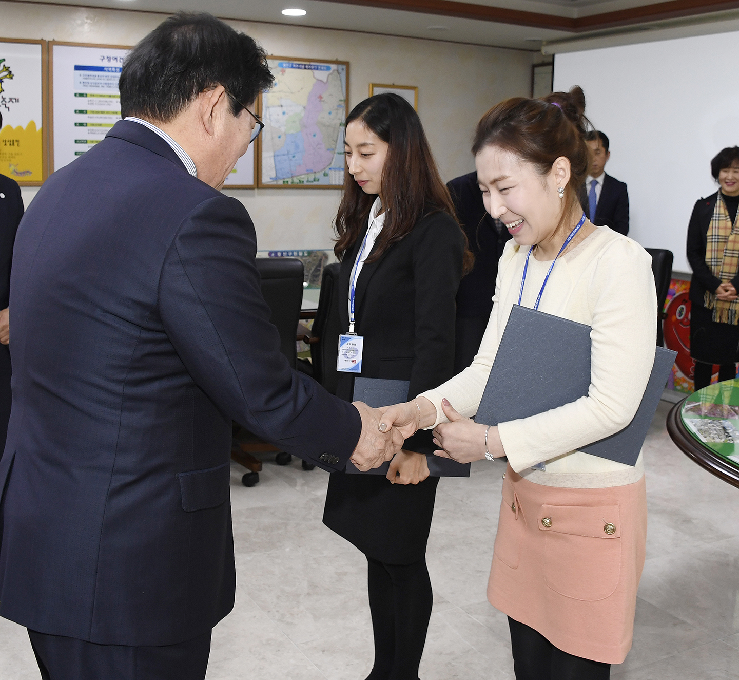 20171201-신규임용 임명장 수여 165601.jpg