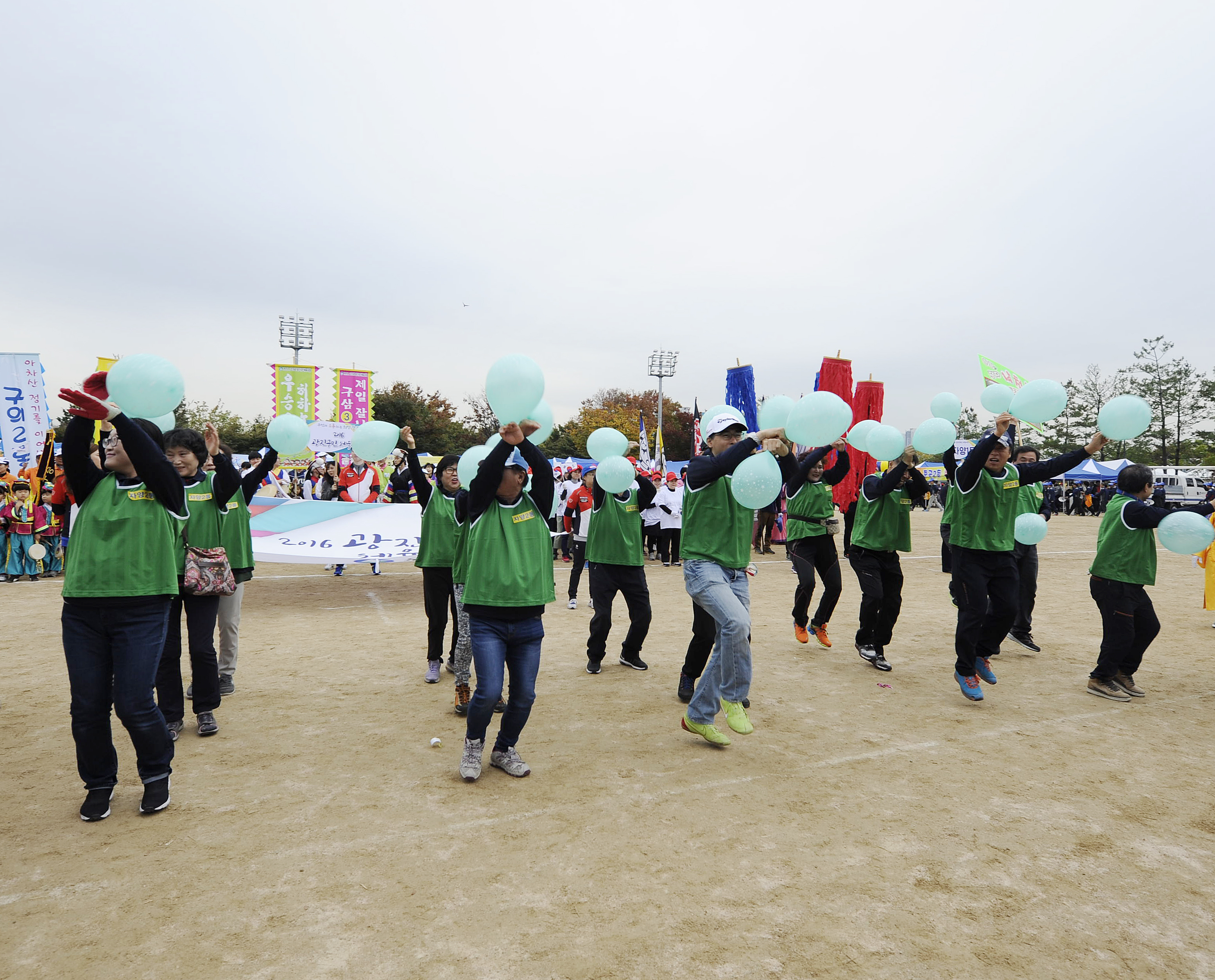 20161028-2016년 광진구민 체육대회 동 선수단 입장 145966.JPG