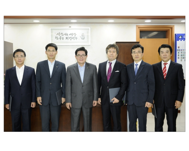 20130912-행정위원회 위원 위촉장 수여