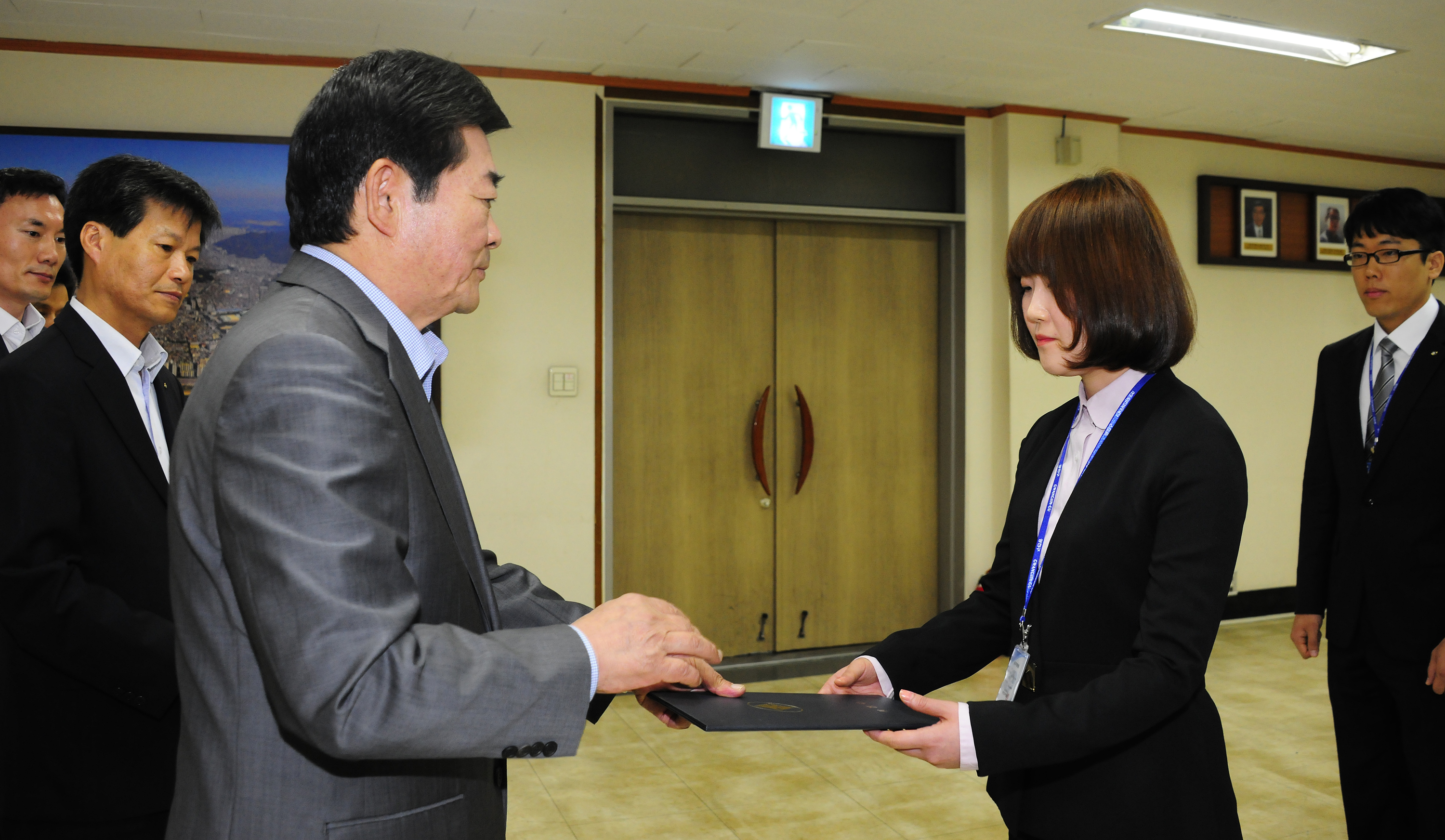 20120601-일반직 공무원 신규 발령 55844.JPG