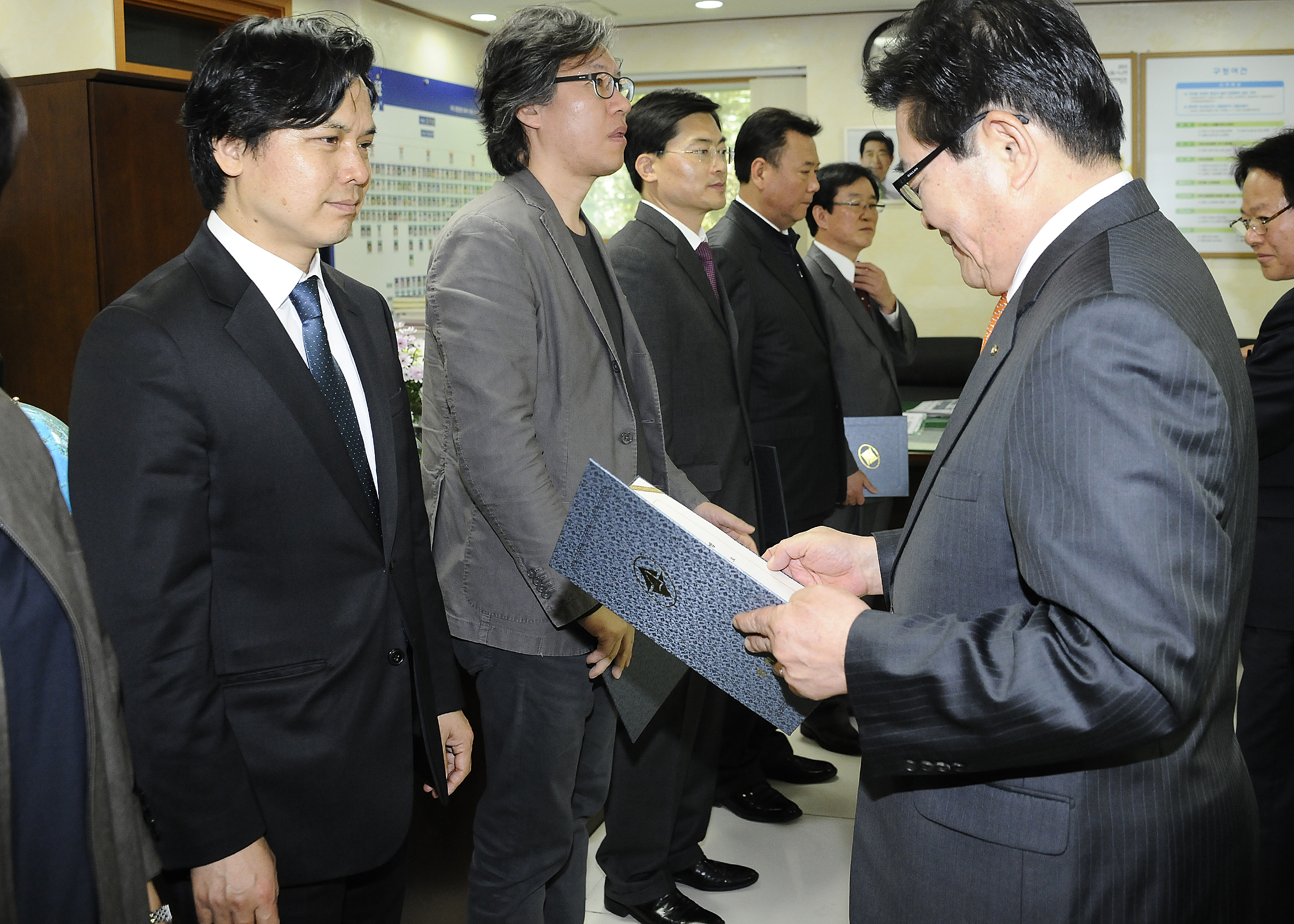 20130424-건축위원회 위원 위촉식 75878.JPG