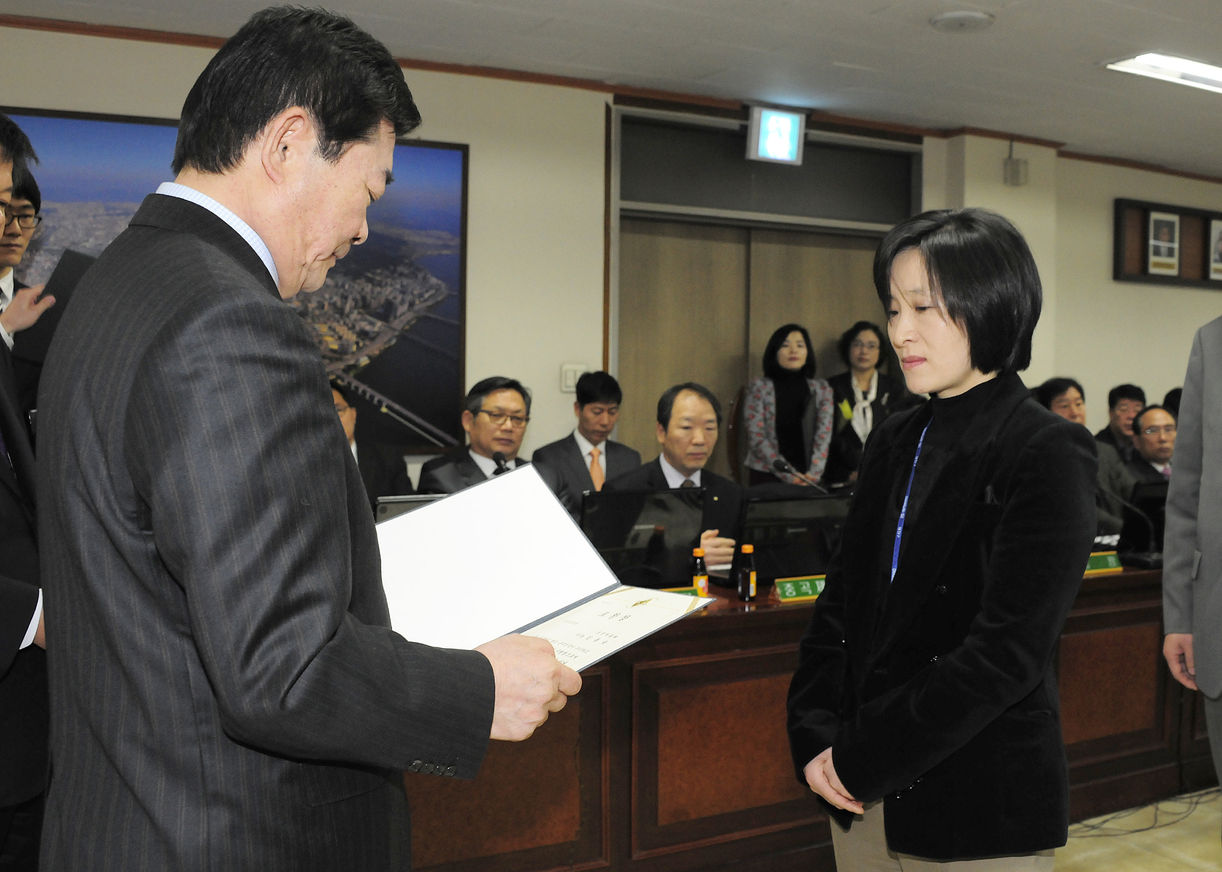 20120322-구 동 확대간부회의 표창 전수 51398.JPG