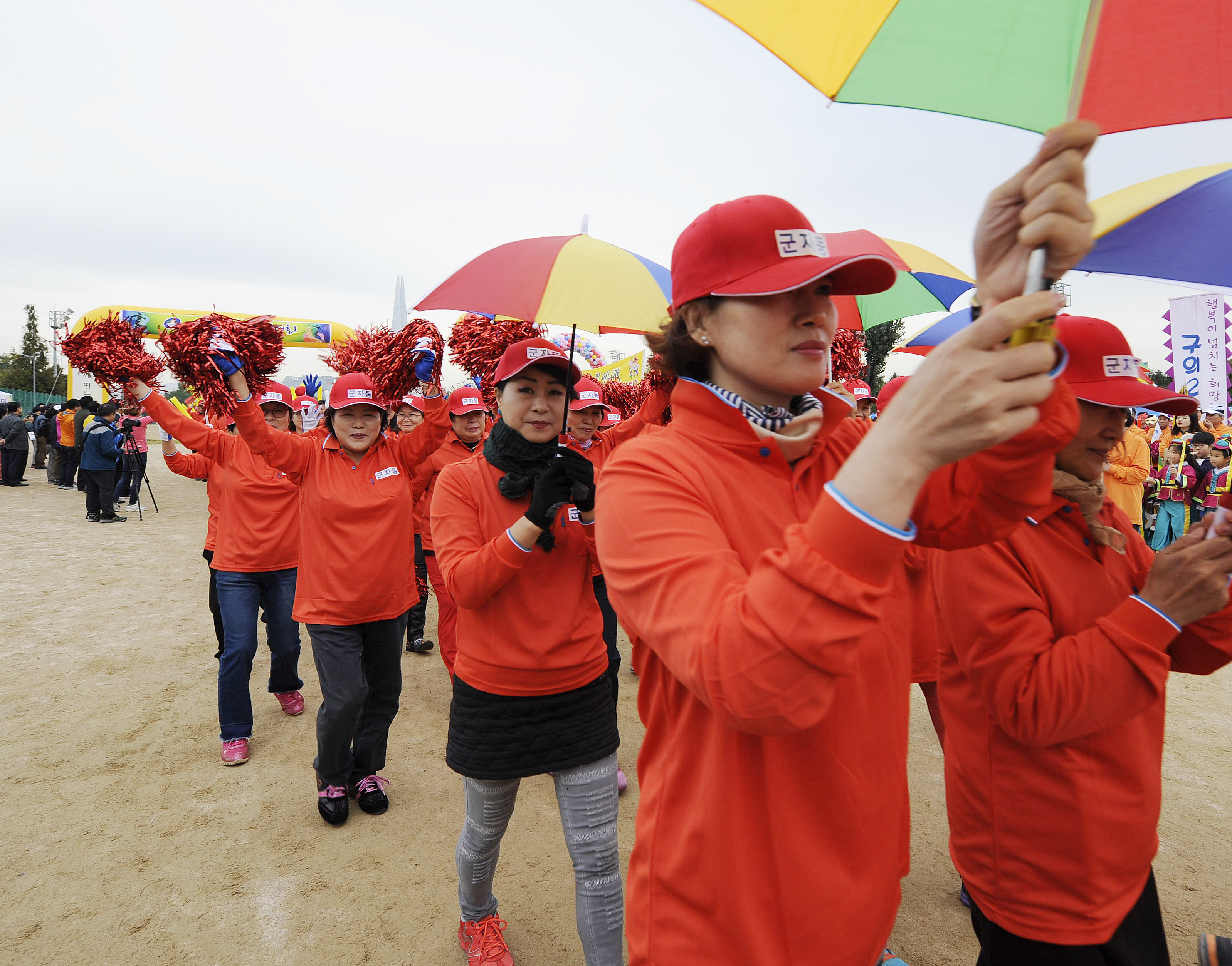 20161028-2016년 광진구민 체육대회 동 선수단 입장 146053.JPG