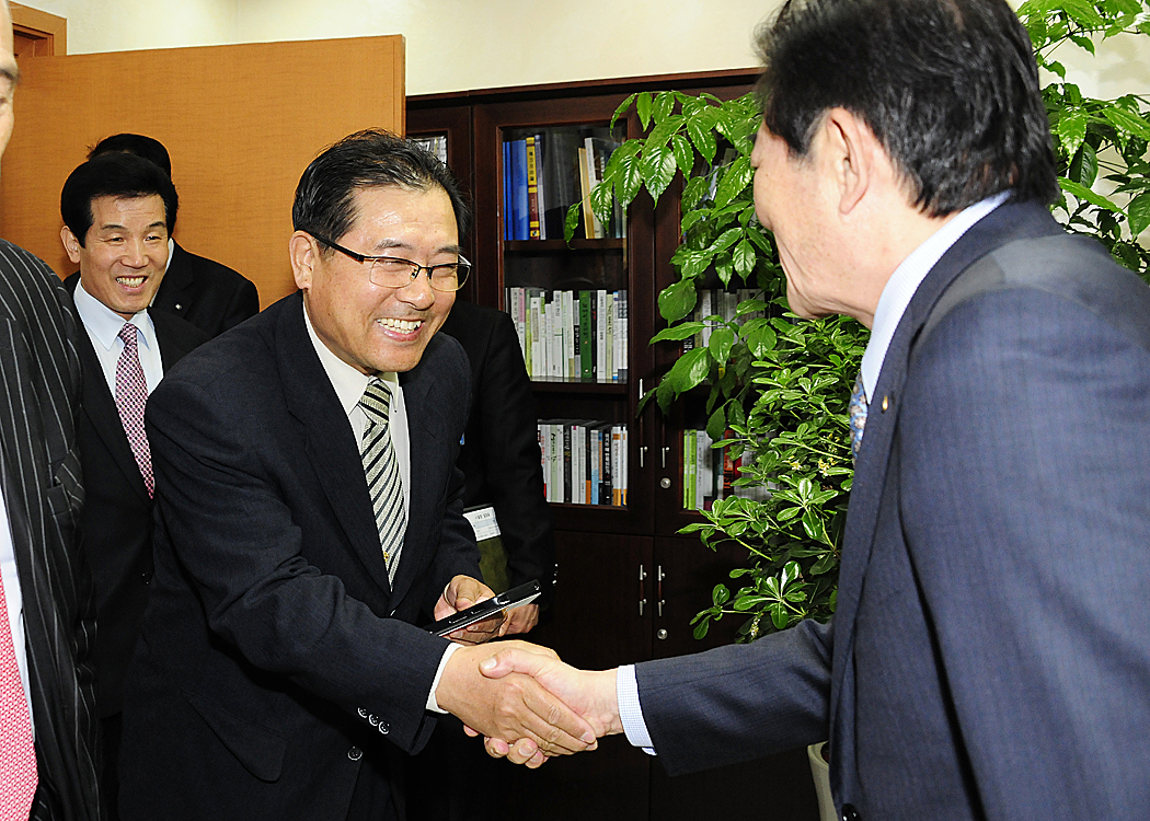 20120413-부활절 헌금 전달식 51622.JPG