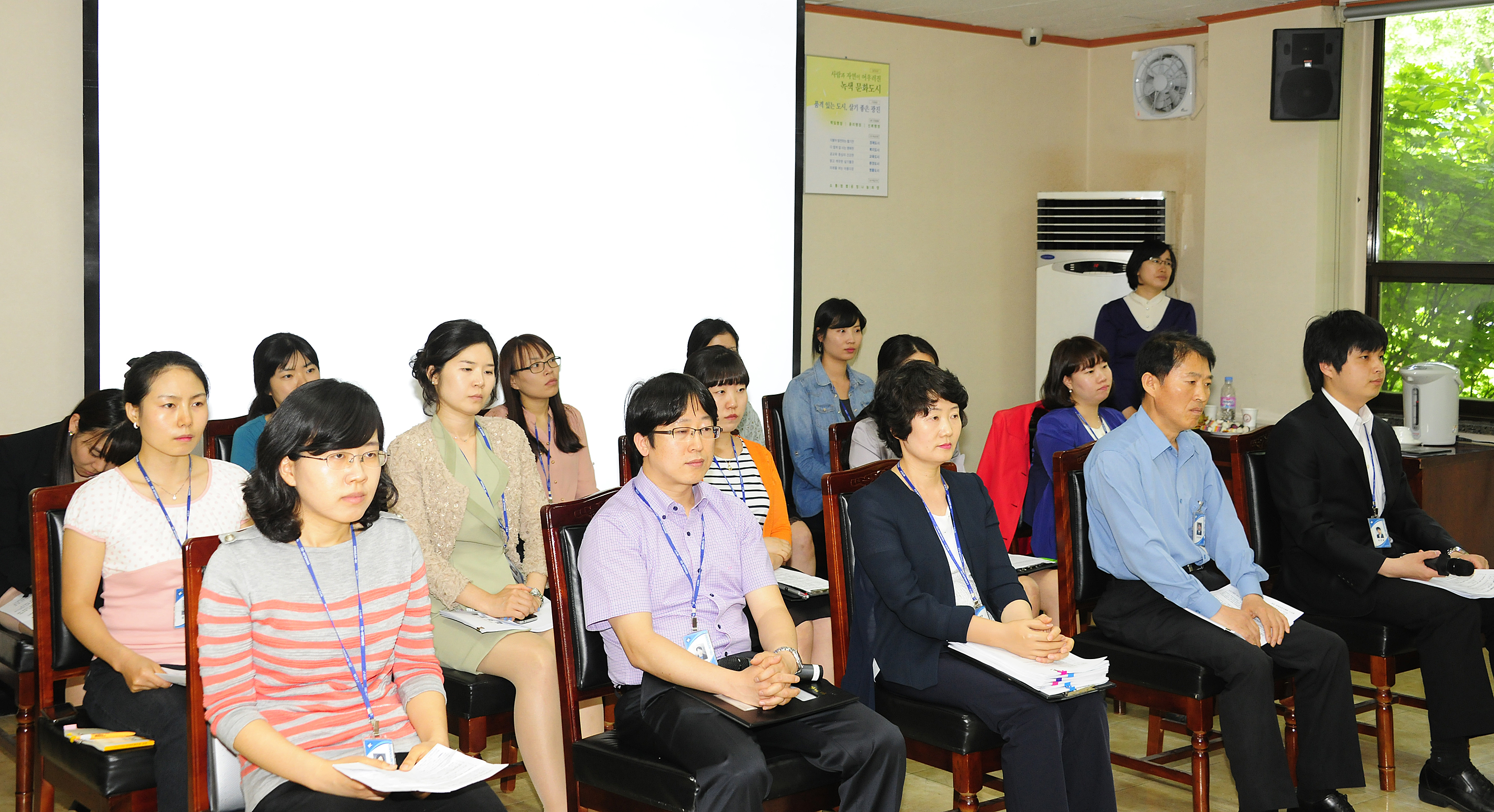 20120515-제2차 생활보장위원회 회의 54086.JPG