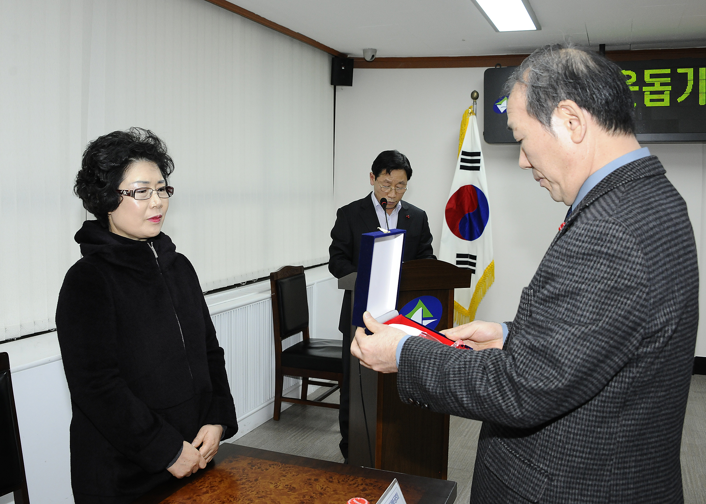 20161222-이웃돕기 우수후원자 감사패 전달식 149977.JPG