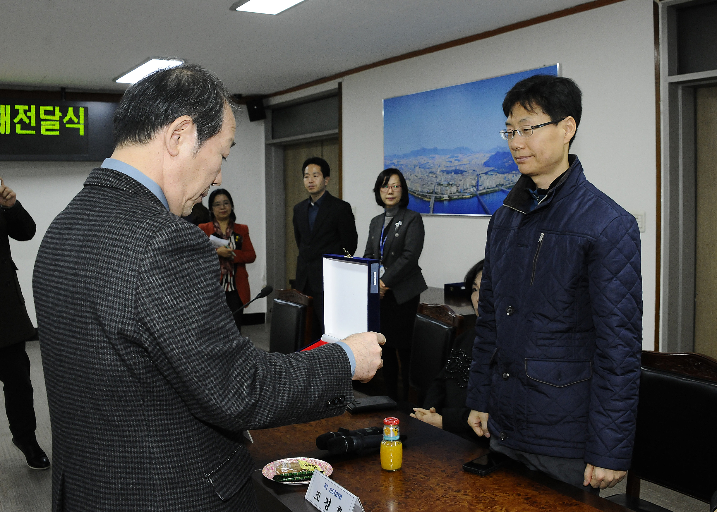 20161222-이웃돕기 우수후원자 감사패 전달식 150018.JPG