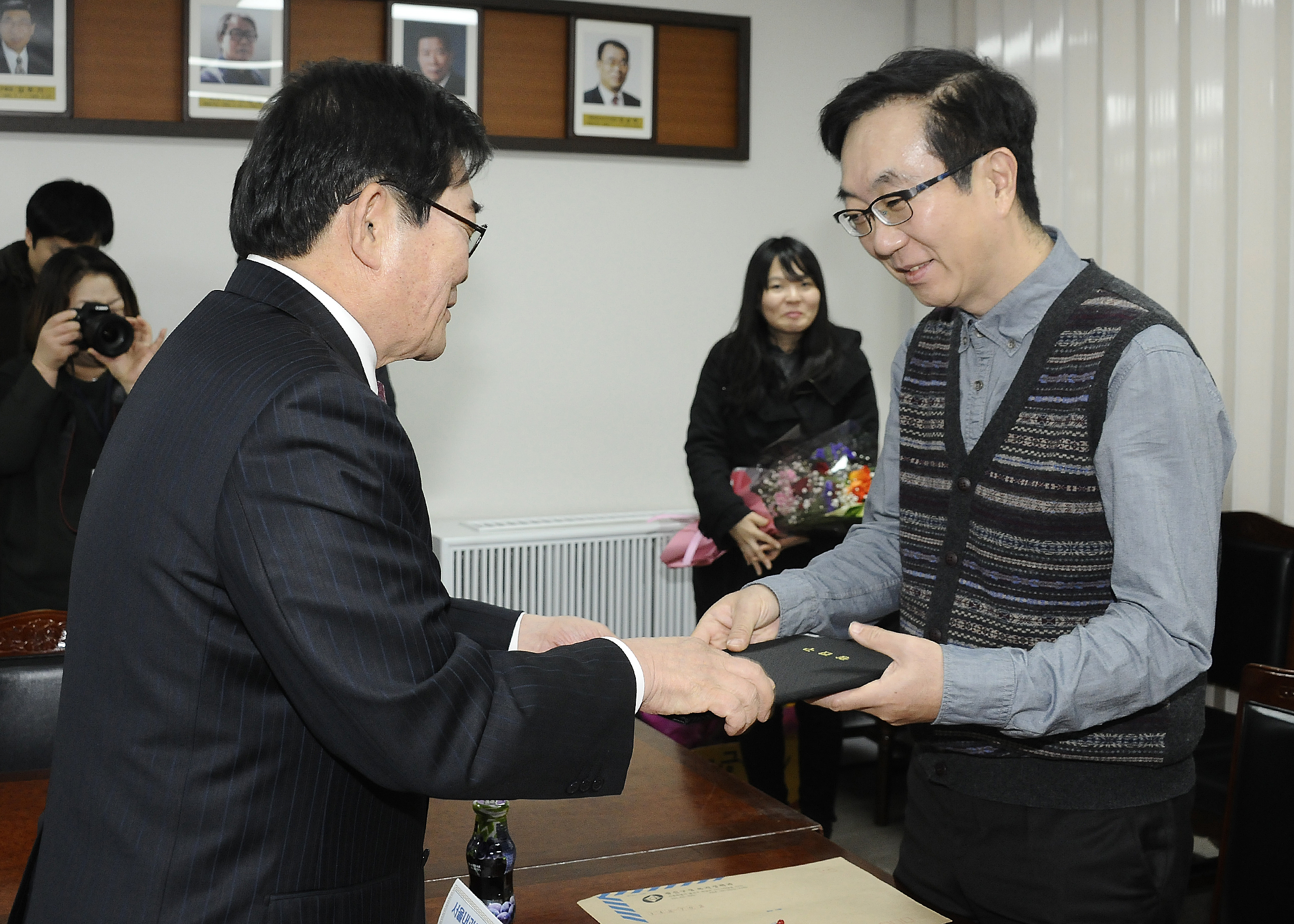 20141226-2014년 이웃돕기 우수후원자 감사장 전달식 111250.JPG
