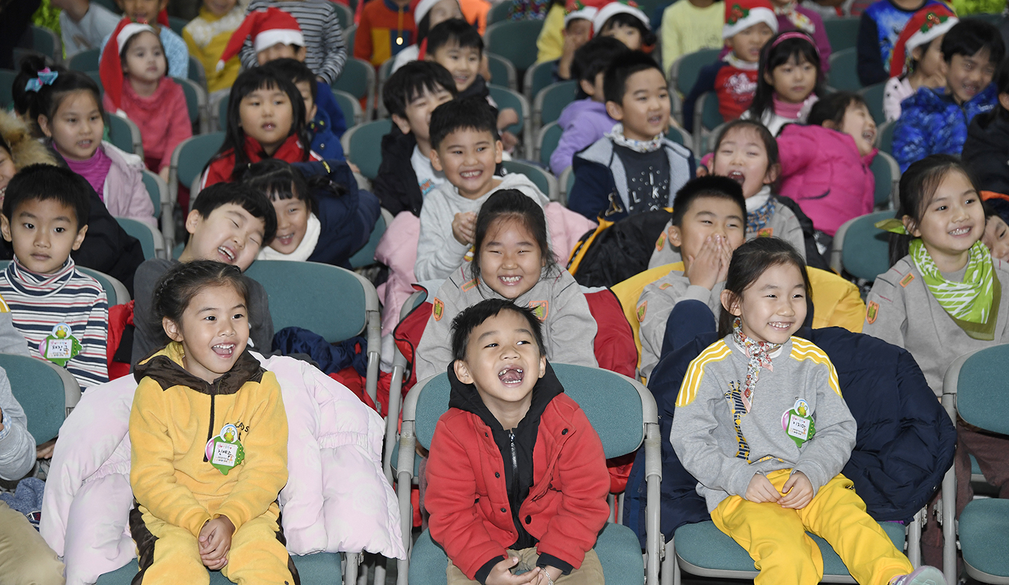 20171128-국공립어린이집 연합회 사랑의 동전 모으기 행사 165359.jpg