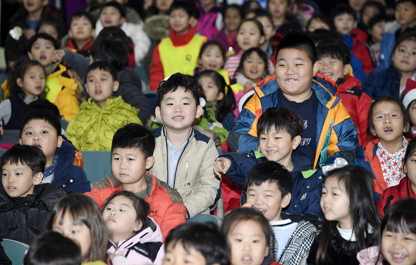 20171128-국공립어린이집 연합회 사랑의 동전 모으기 행사 165363.jpg