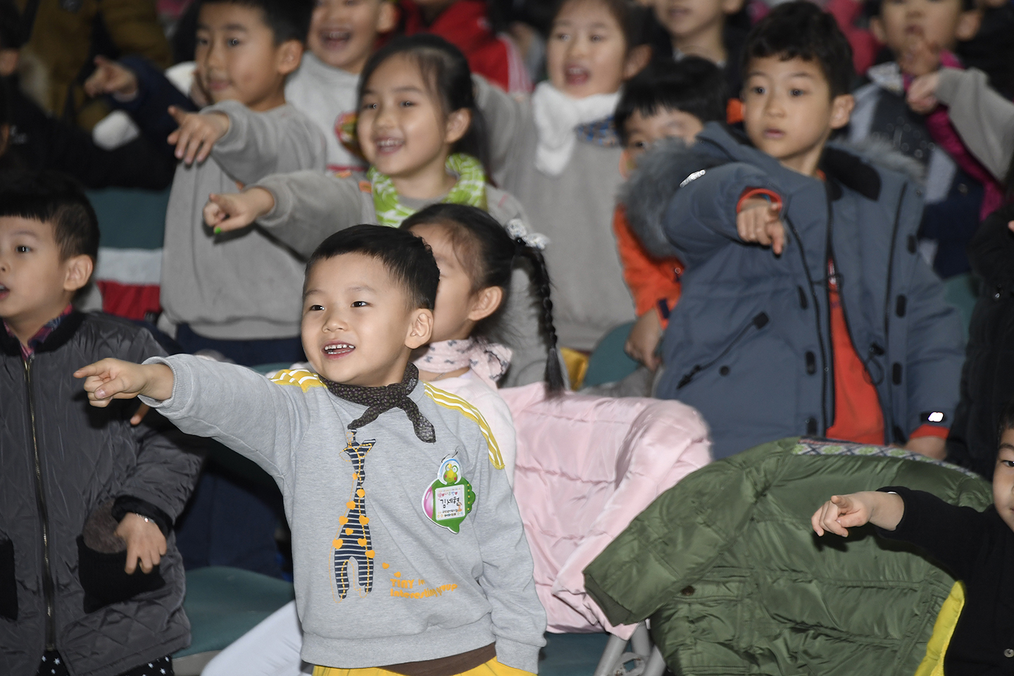 20171128-국공립어린이집 연합회 사랑의 동전 모으기 행사 165365.jpg