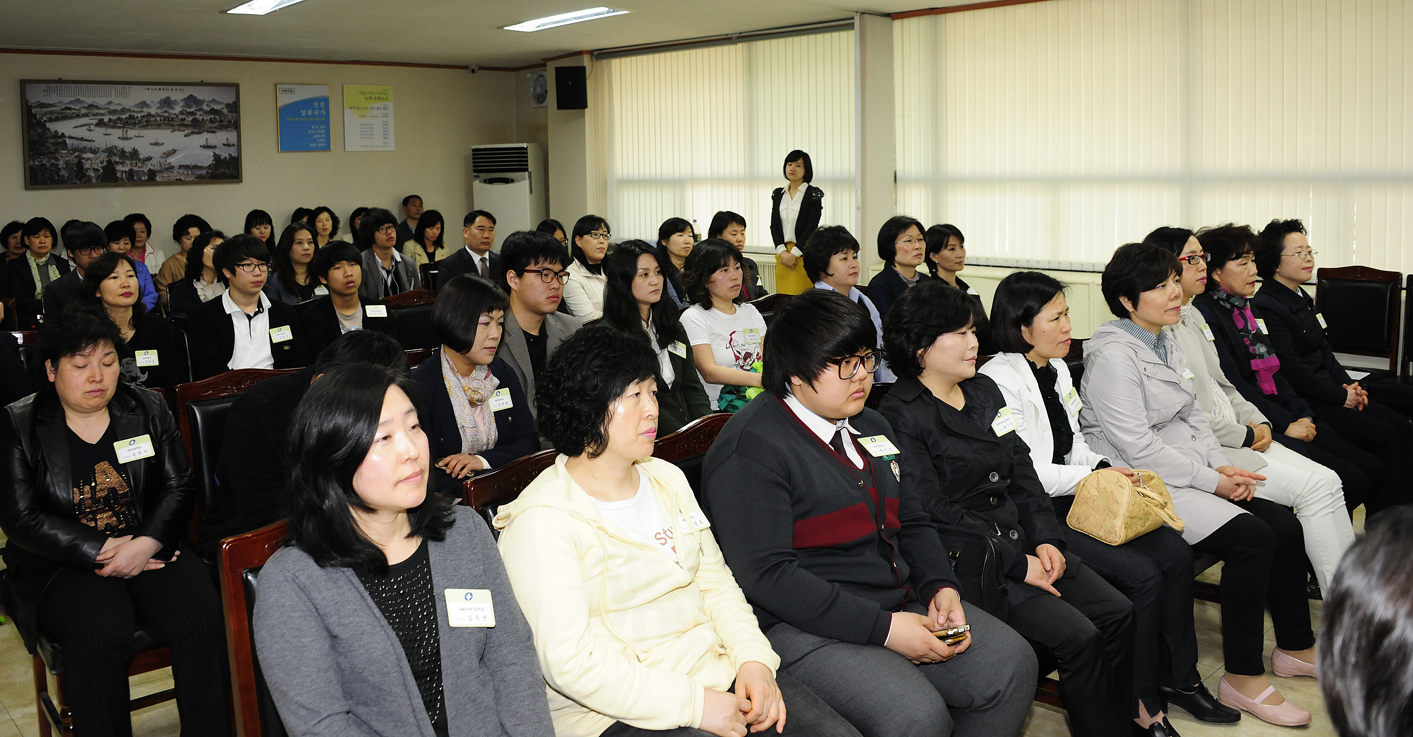 20120417-새마을 지도자 자녀장학생 장학금 수여 51777.JPG