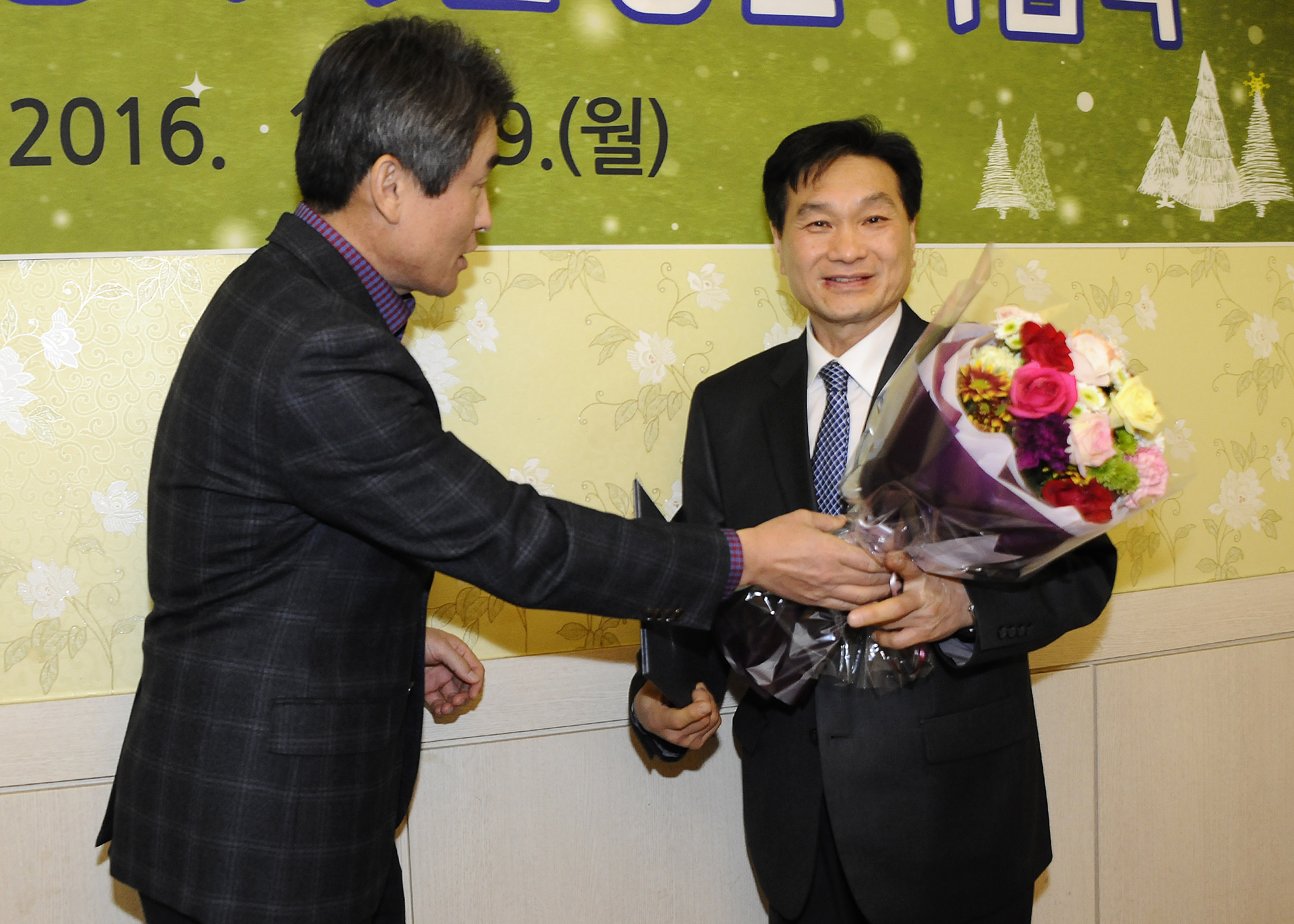 20161219-청소과 정년 퇴임식 149240.JPG