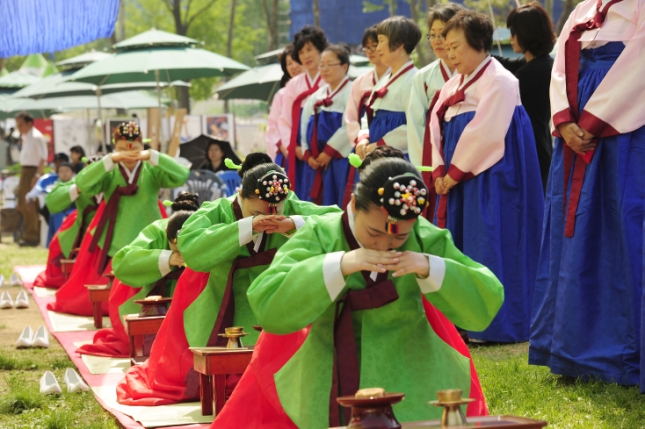 20120506-서울동화축제 전통성년례 53877.JPG