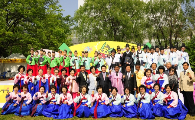 20120506-서울동화축제 전통성년례 53892.JPG