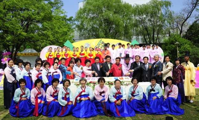 20120506-서울동화축제 전통성년례 53805.JPG
