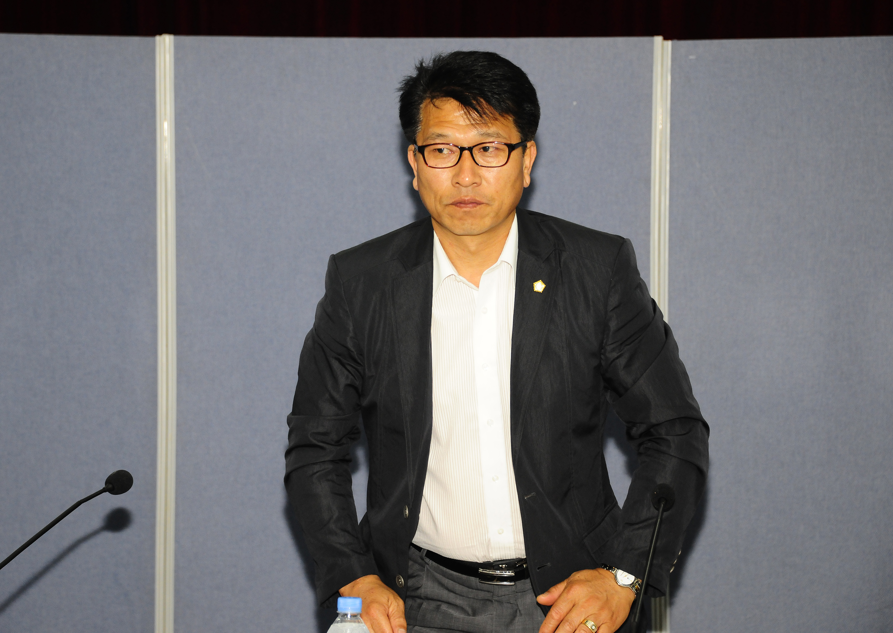 20120618-2012년 행정사무감사 특별위원회 개회 56664.JPG